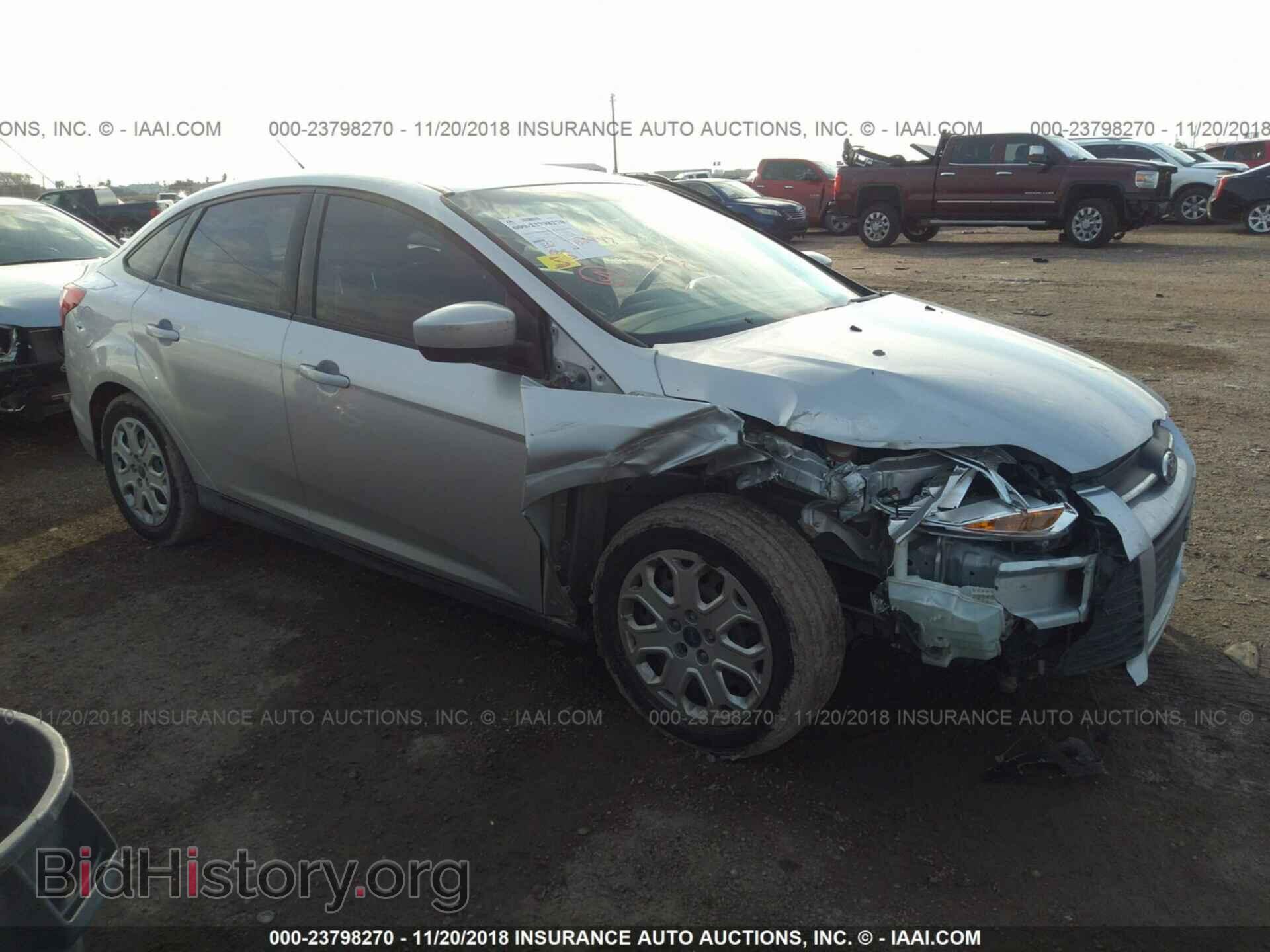 Photo 1FAHP3F29CL300962 - FORD FOCUS 2012