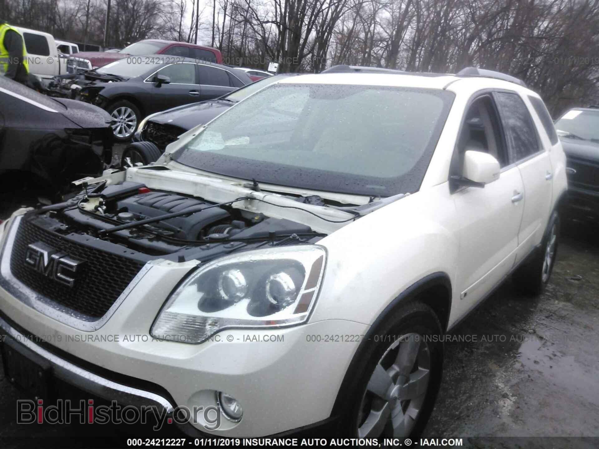 2010 GMC ACADIA - VIN: 1GKLRMEDXAJ148176 - Фото 2