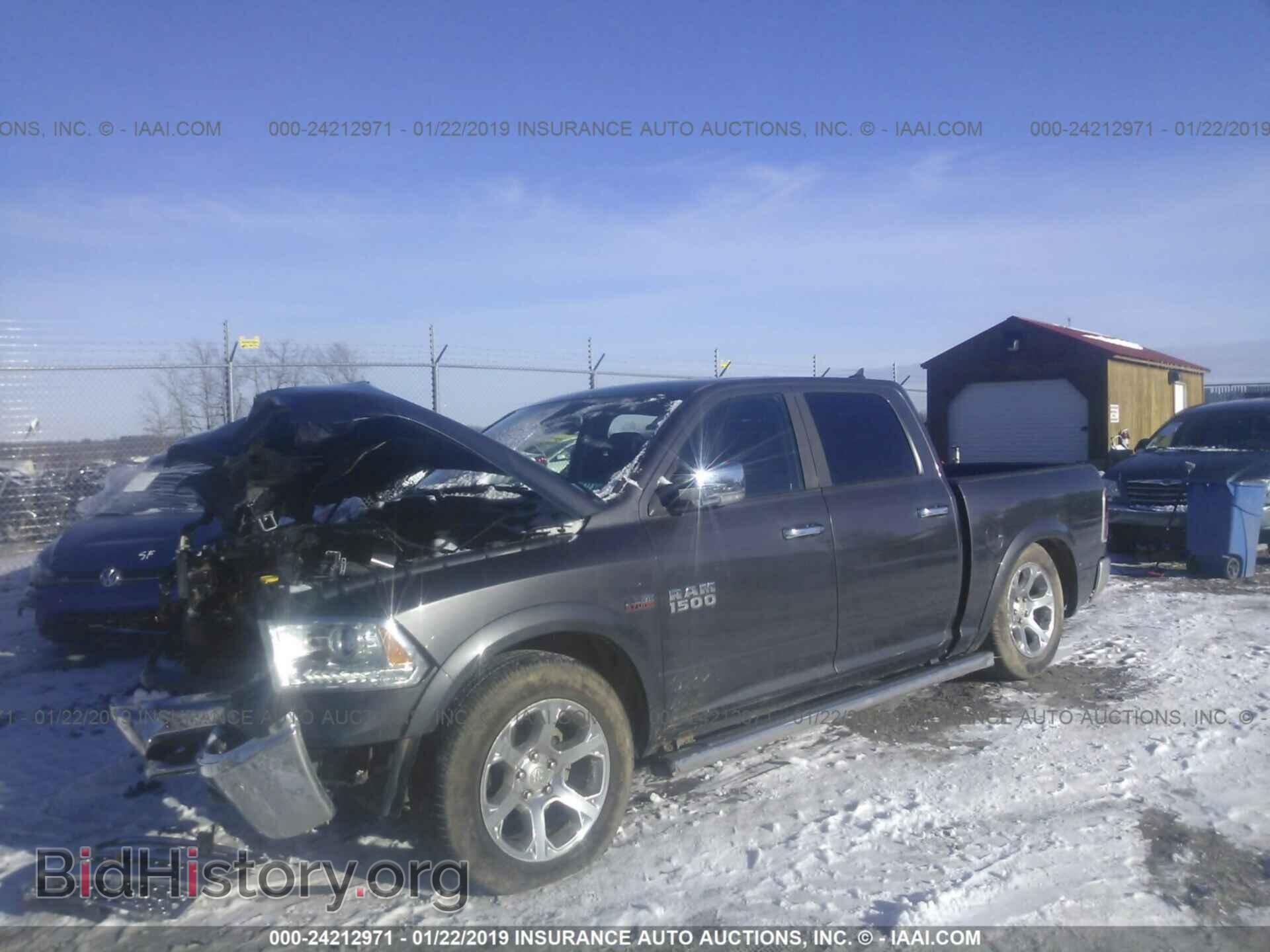 2017 RAM 1500 - VIN: 1C6RR7NT8HS602242 - Photo 2