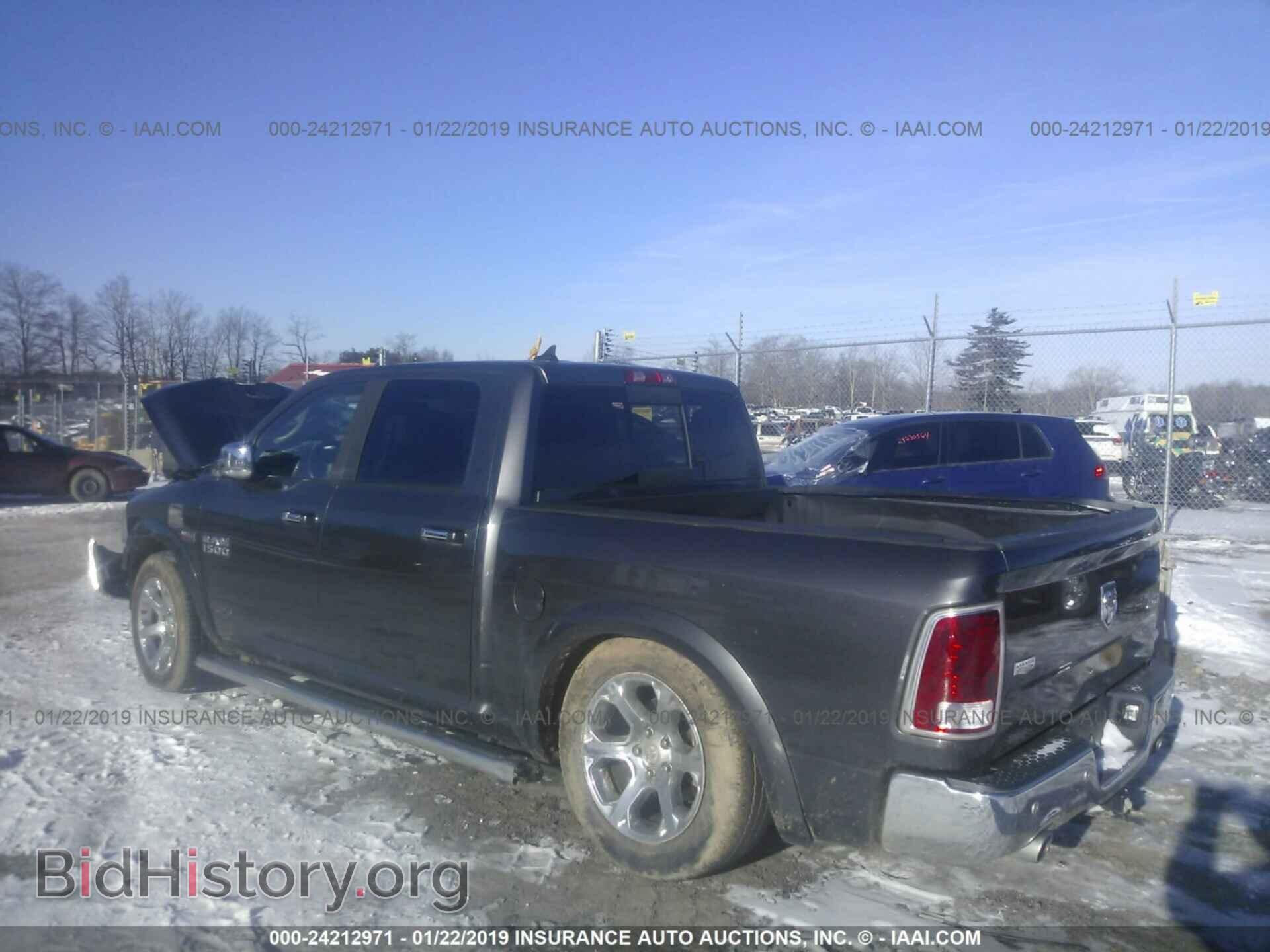 2017 RAM 1500 - VIN: 1C6RR7NT8HS602242 - Photo 3