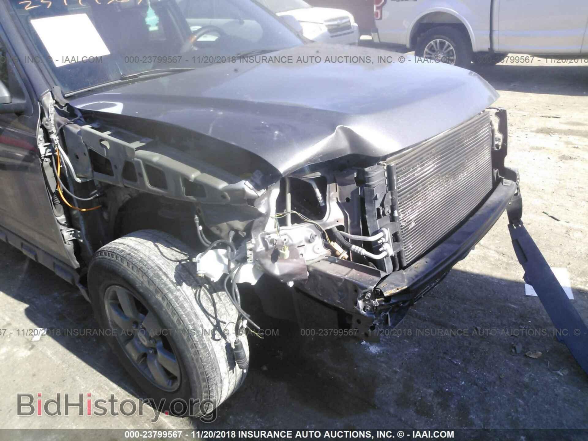 2011 FORD ESCAPE - VIN: 1FMCU0EG9BKB72649 - Photo 6
