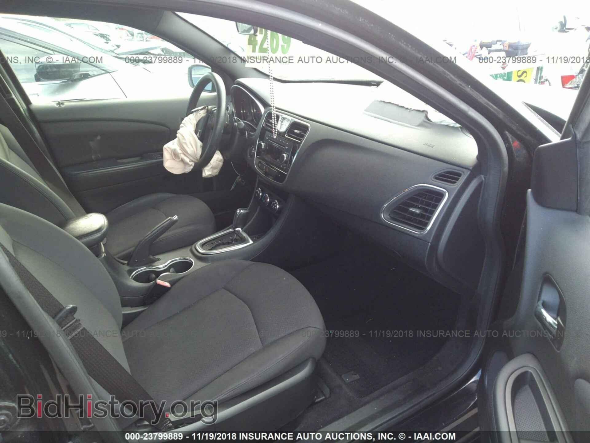 2014 CHRYSLER 200 - VIN: 1C3CCBAB0EN142492 - Фото 5
