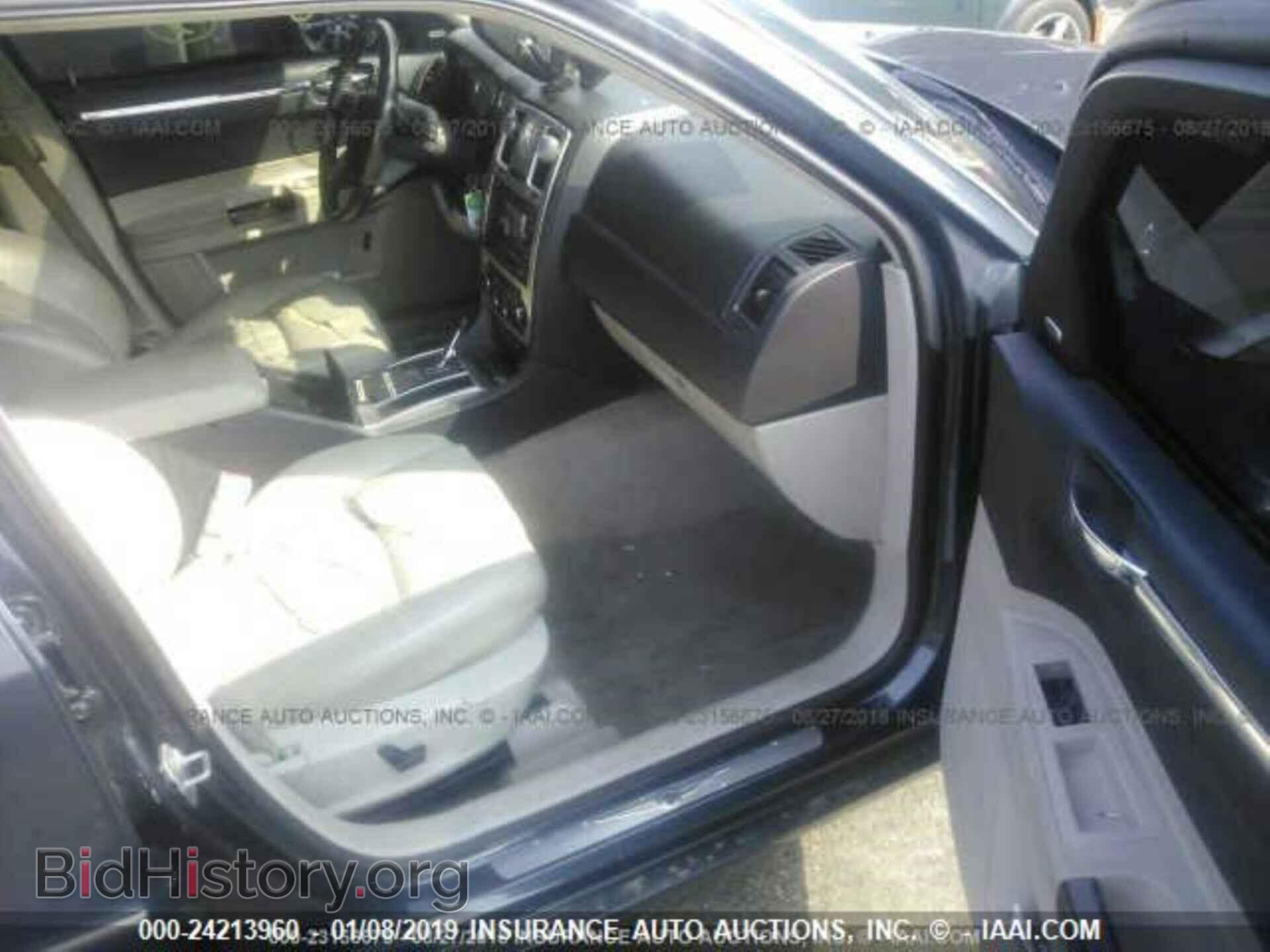 2007 CHRYSLER 300C - VIN: 2C3KA63H47H897053 - Фото 5