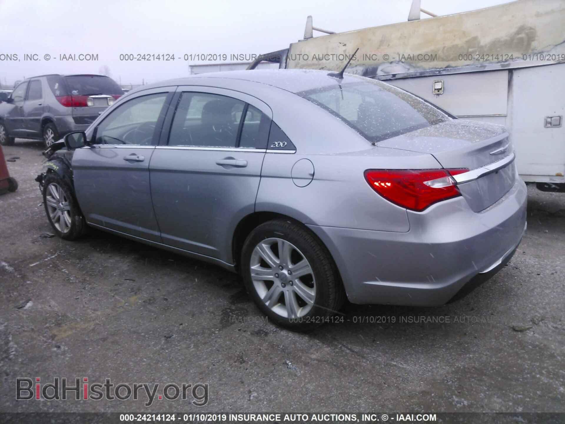 2013 CHRYSLER 200 - VIN: 1C3CCBAB9DN733208 - Фото 3