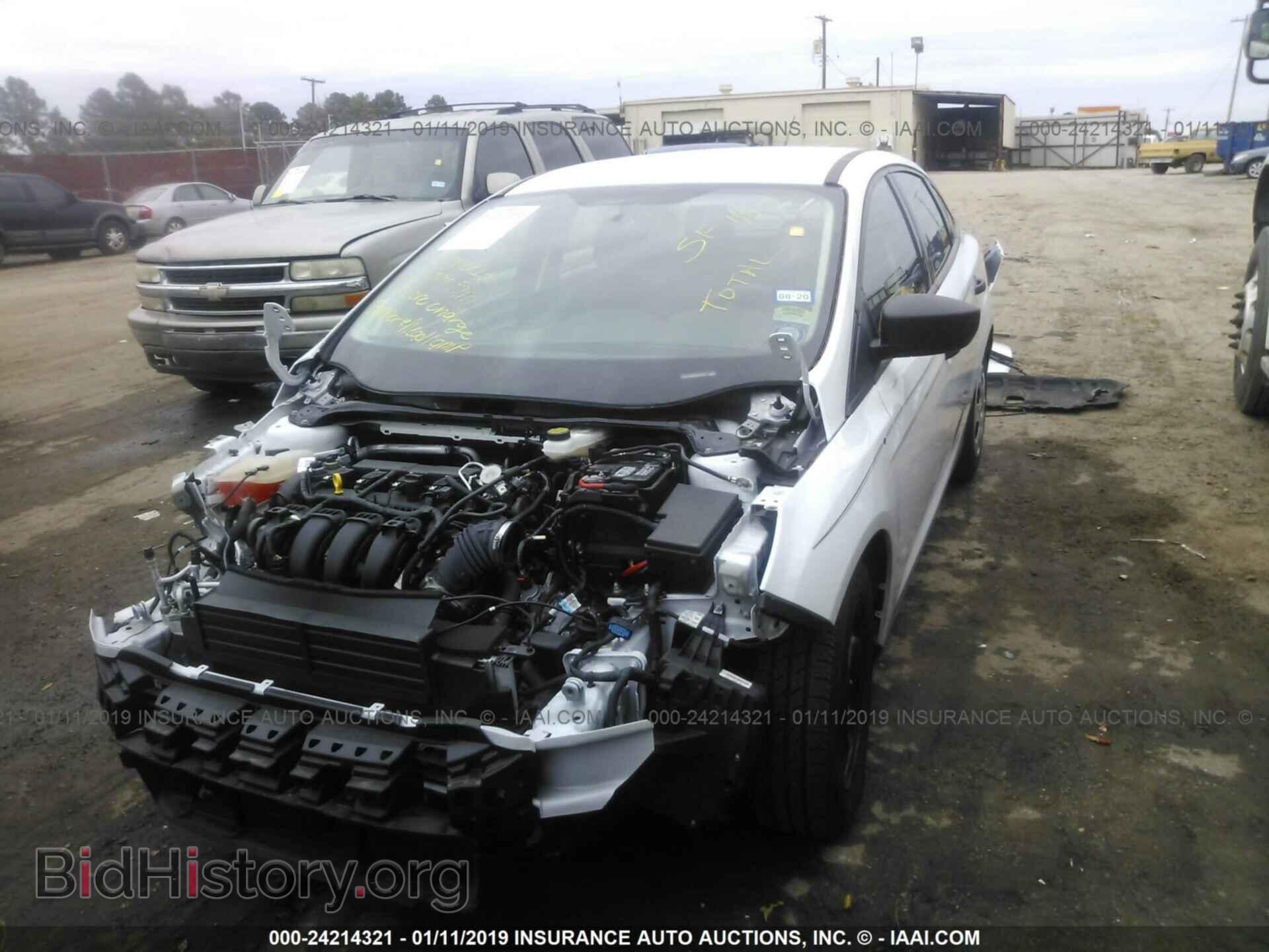 2018 FORD FOCUS - VIN: 1FADP3E21JL277657 - Фото 2