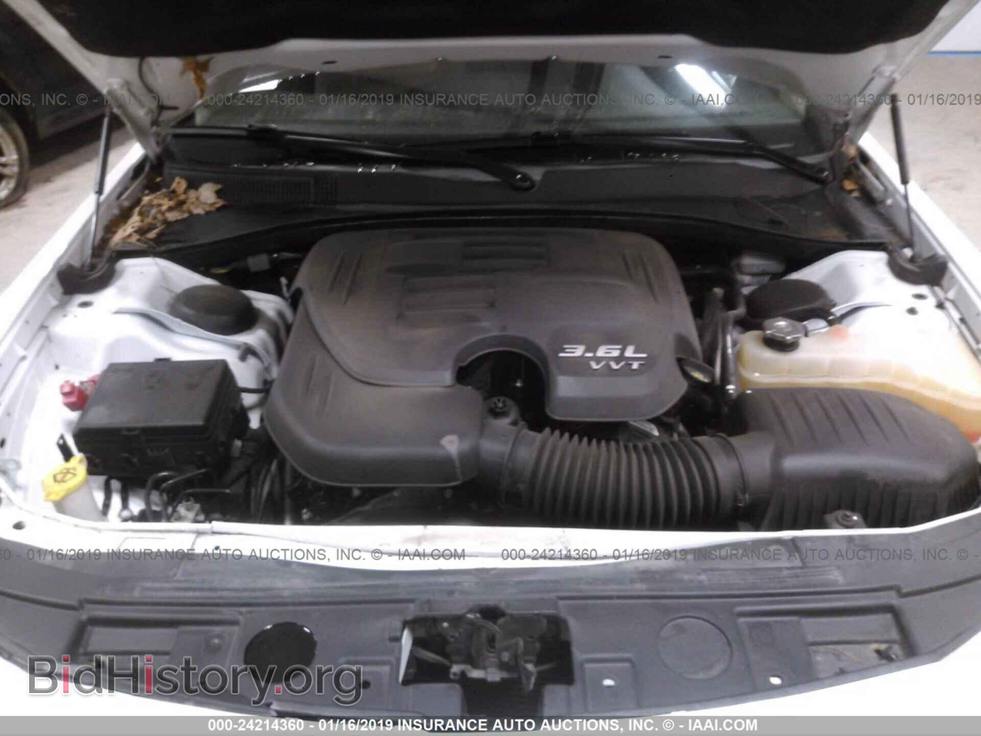 2014 CHRYSLER 300 - VIN: 2C3CCAAG1EH355269 - Фото 10