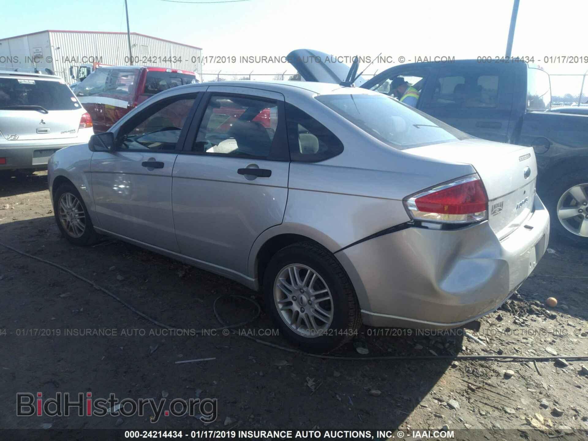 2009 FORD FOCUS - VIN: 1FAHP35NX9W188773 - Photo 3