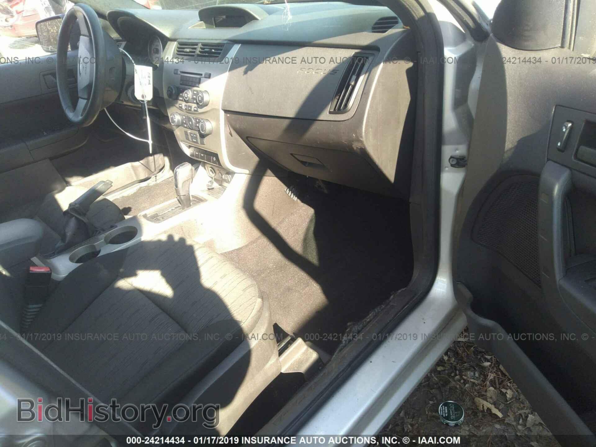 2009 FORD FOCUS - VIN: 1FAHP35NX9W188773 - Photo 5