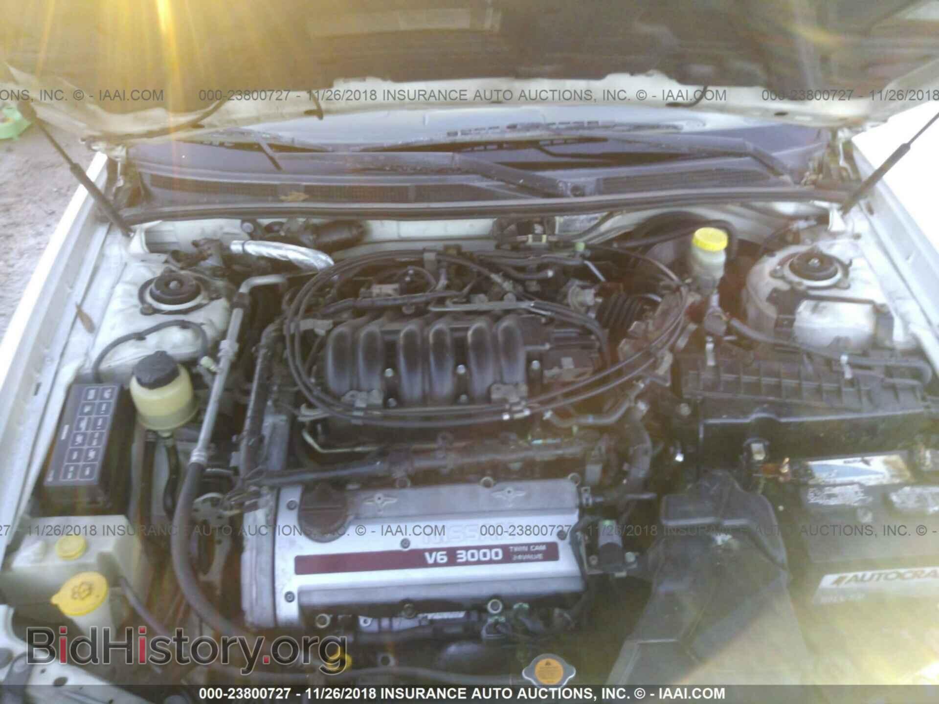 2000 NISSAN MAXIMA - VIN: JN1CA31D2YT741289 - Photo 10