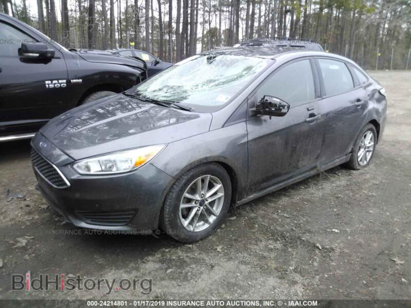 2016 Ford FOCUS (VIN 1FADP3F2XGL236807) — photo 2 of 10