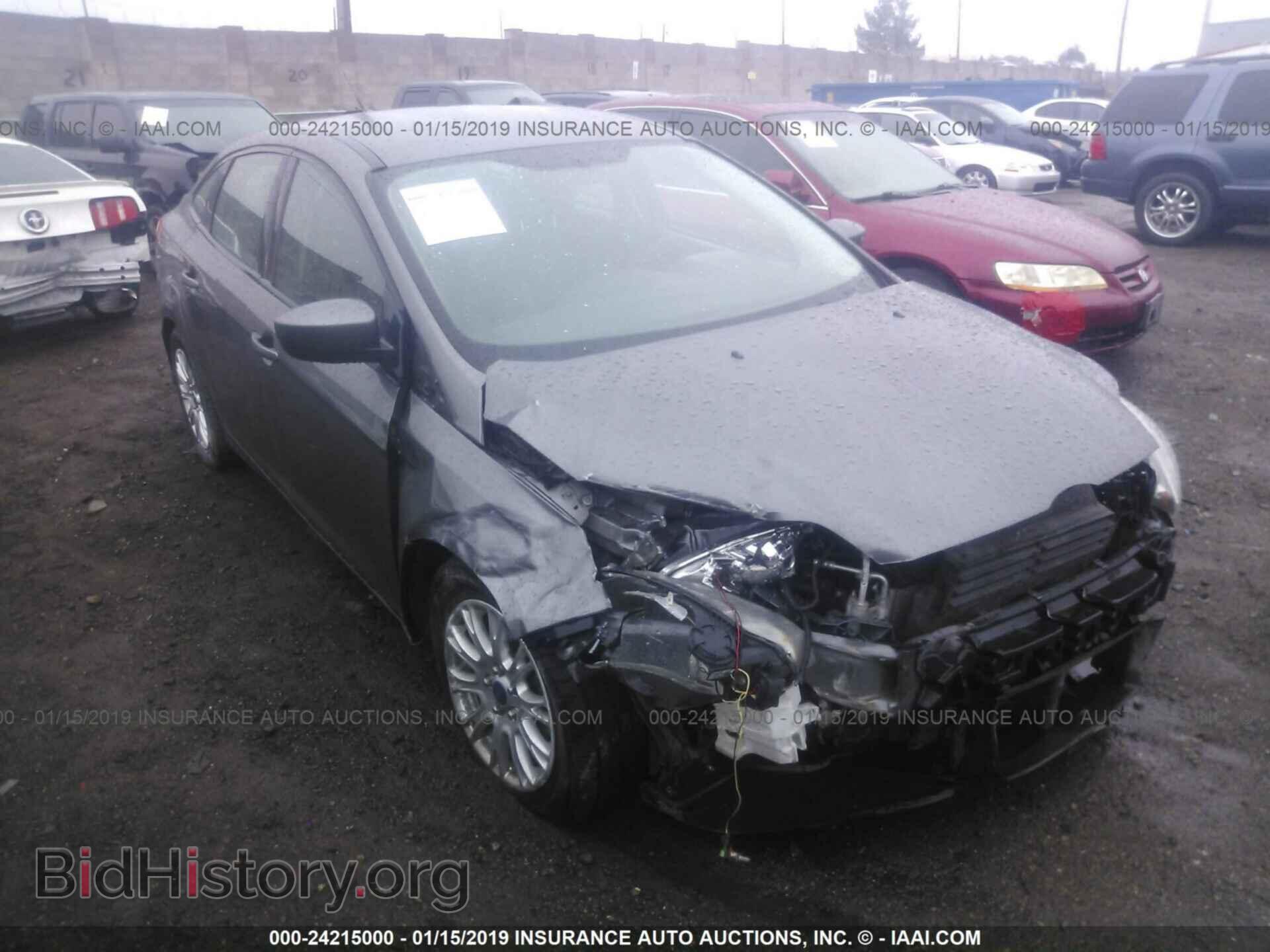 Photo 1FAHP3F23CL417307 - FORD FOCUS 2012