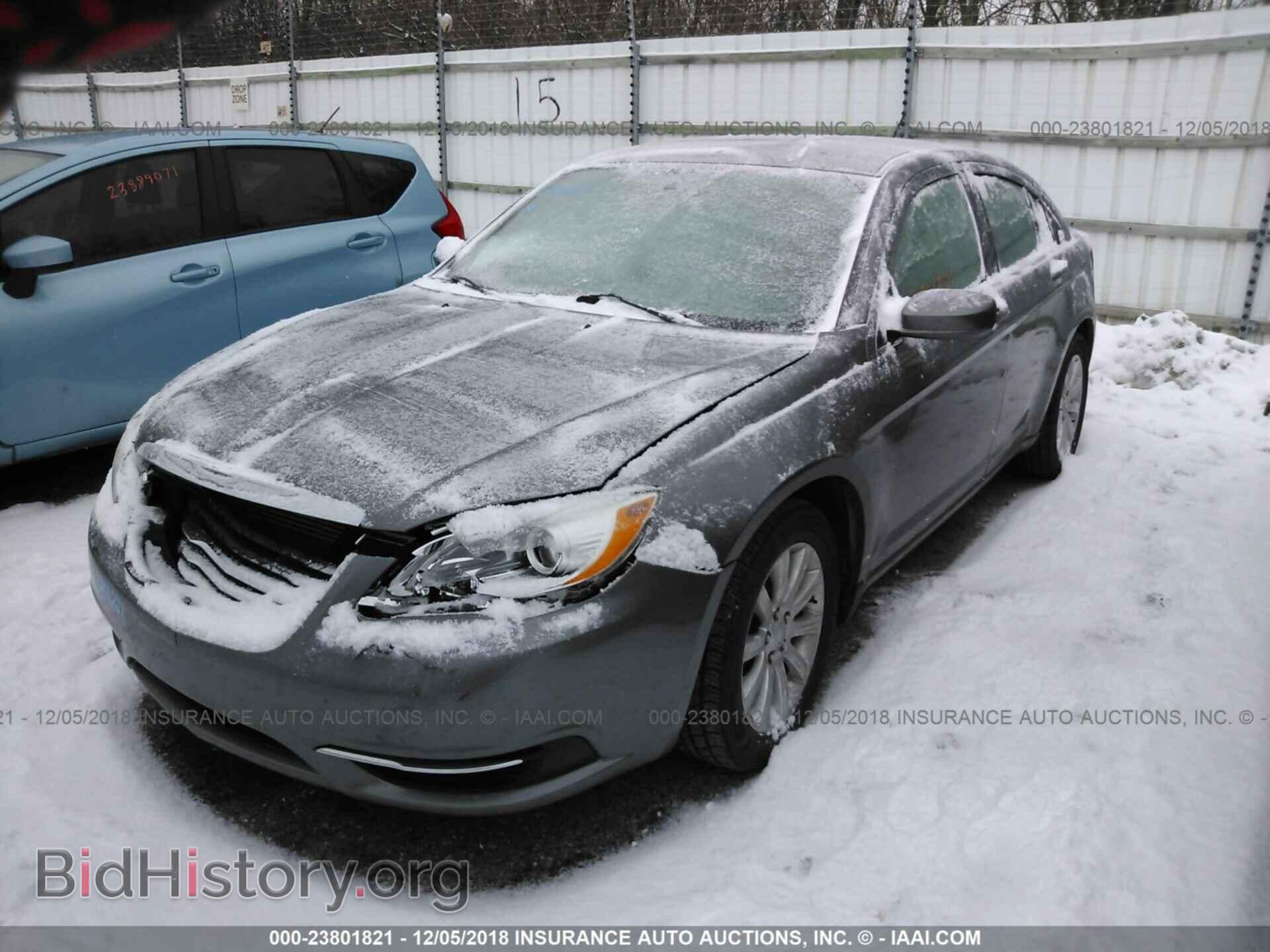 2013 CHRYSLER 200 - VIN: 1C3CCBBB0DN550116 - Фото 2