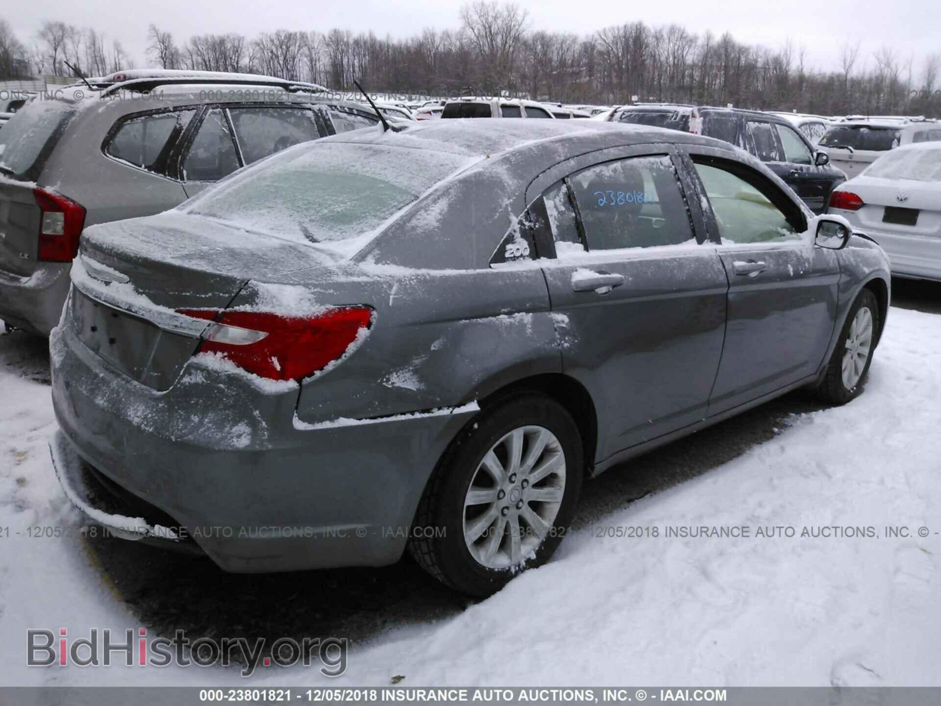 2013 CHRYSLER 200 - VIN: 1C3CCBBB0DN550116 - Фото 4