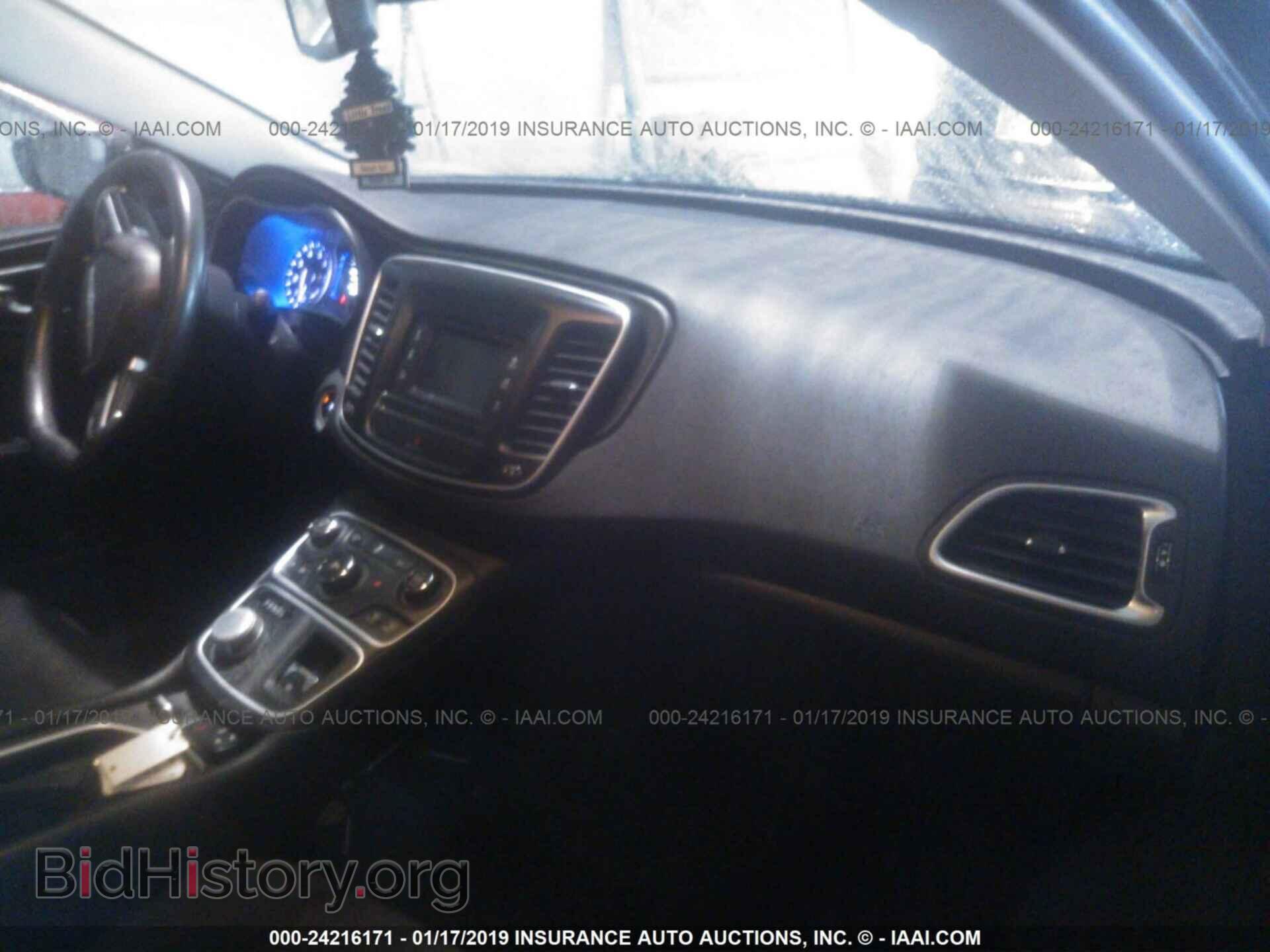 2016 CHRYSLER 200 - VIN: 1C3CCCAB7GN168189 - Фото 5