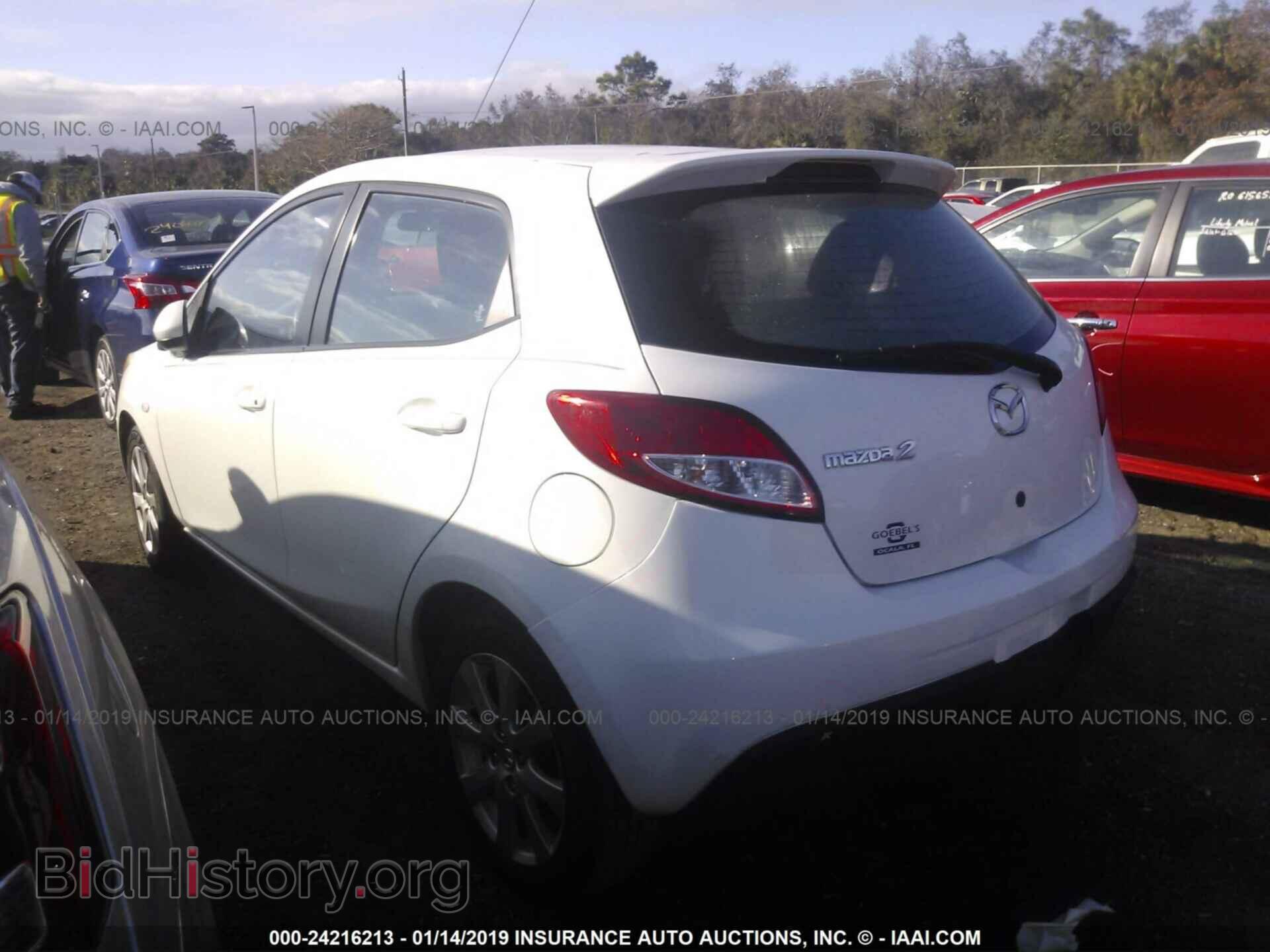 2011 MAZDA MAZDA2 - VIN: JM1DE1HZ4B0104666 - Фото 3