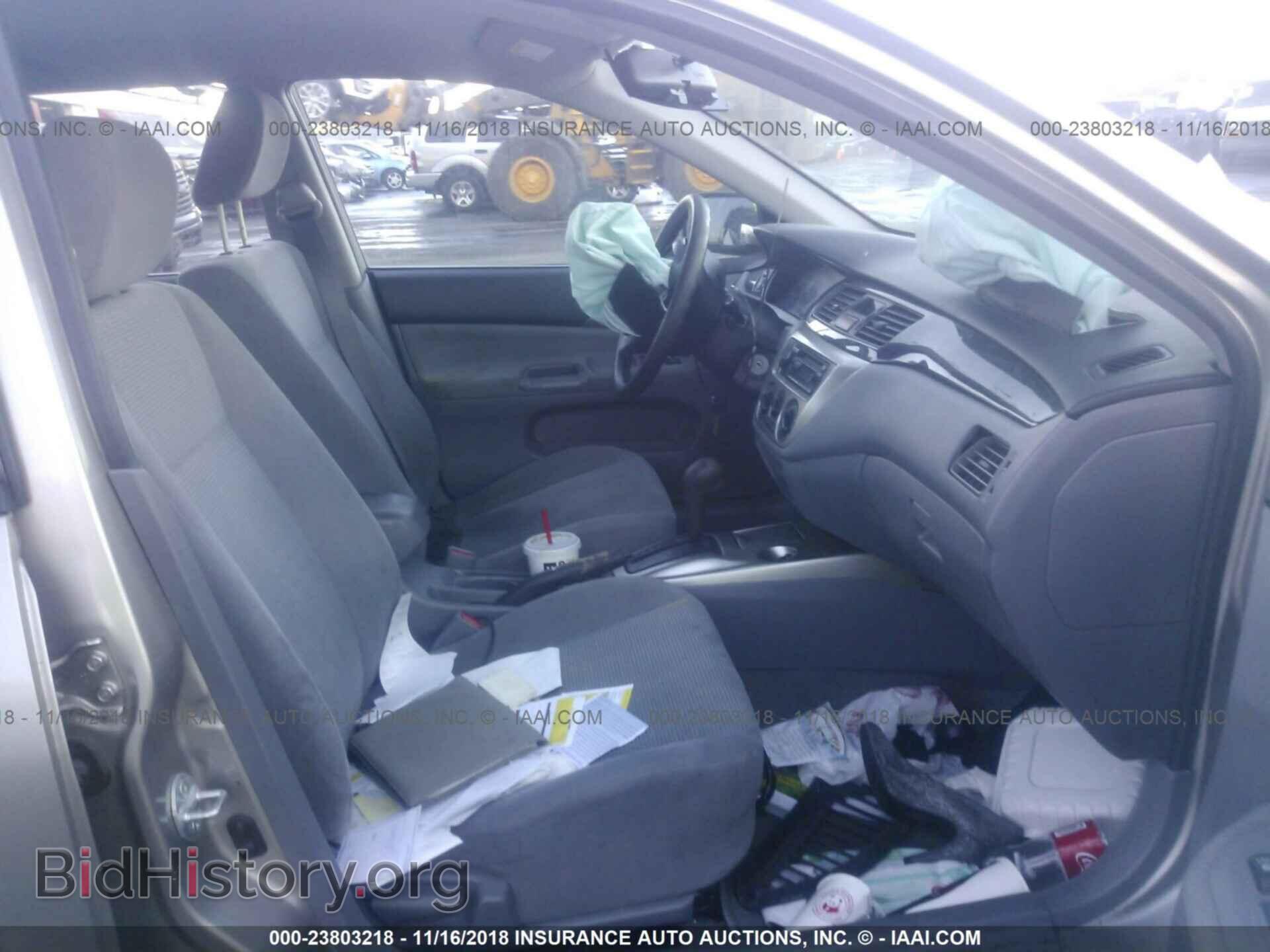 2004 MITSUBISHI LANCER - VIN: JA3AJ26E64U018564 - Photo 5