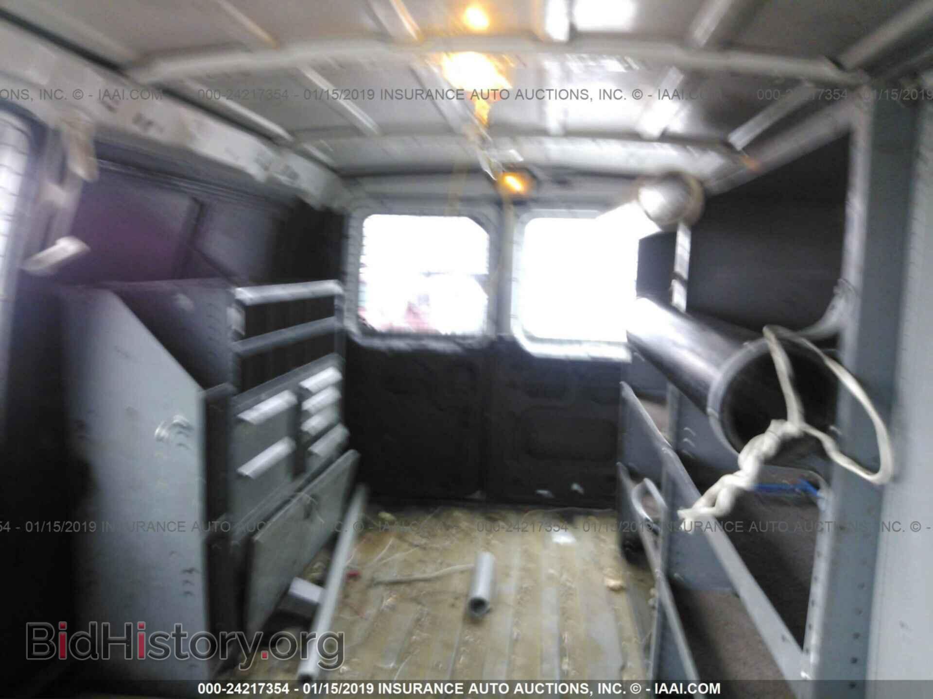 2002 FORD ECONOLINE - VIN: 1FTNE24L22HB49747 - Фото 8