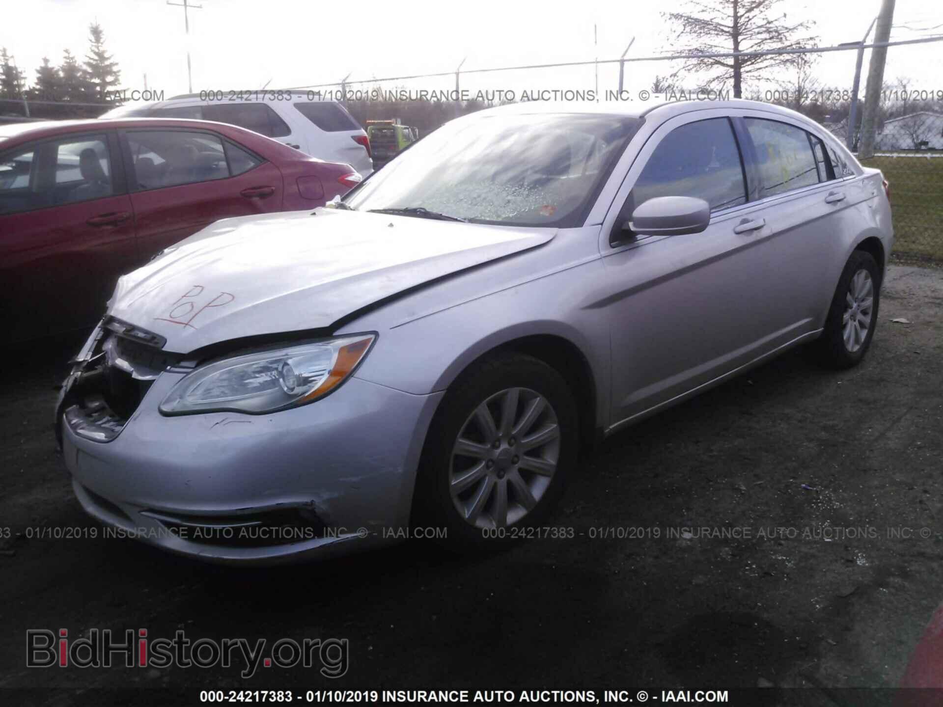 2012 CHRYSLER 200 - VIN: 1C3CCBBB7CN188767 - Фото 2