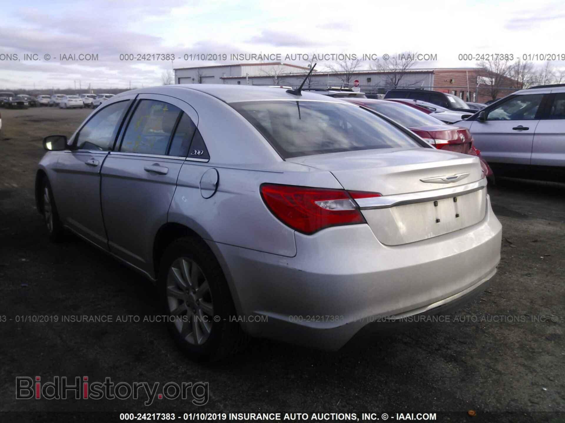 2012 CHRYSLER 200 - VIN: 1C3CCBBB7CN188767 - Фото 3