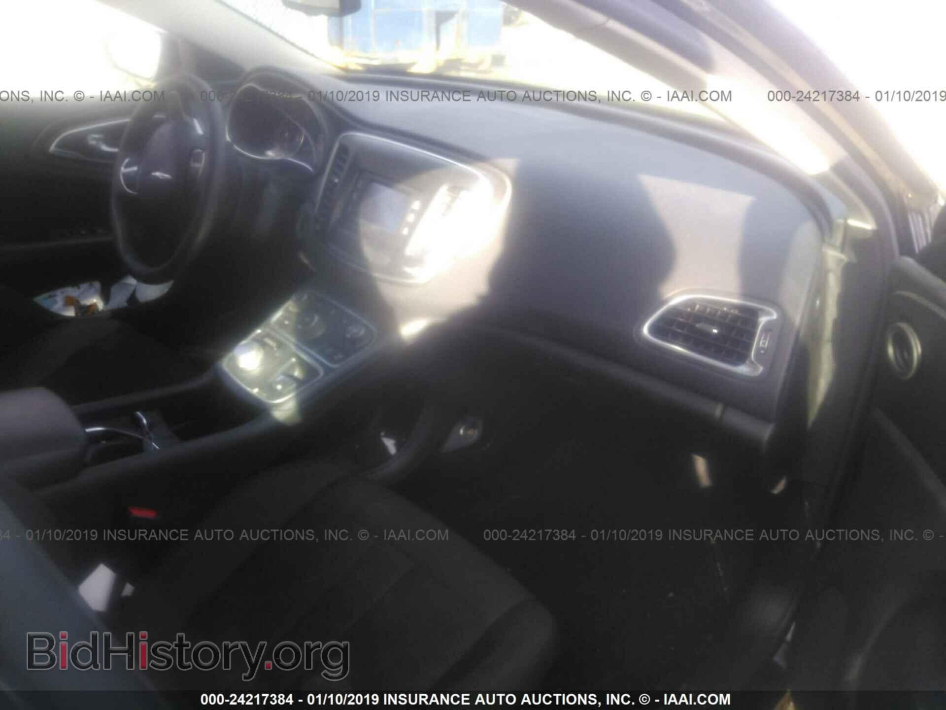 2016 CHRYSLER 200 - VIN: 1C3CCCAB0GN144395 - Photo 5