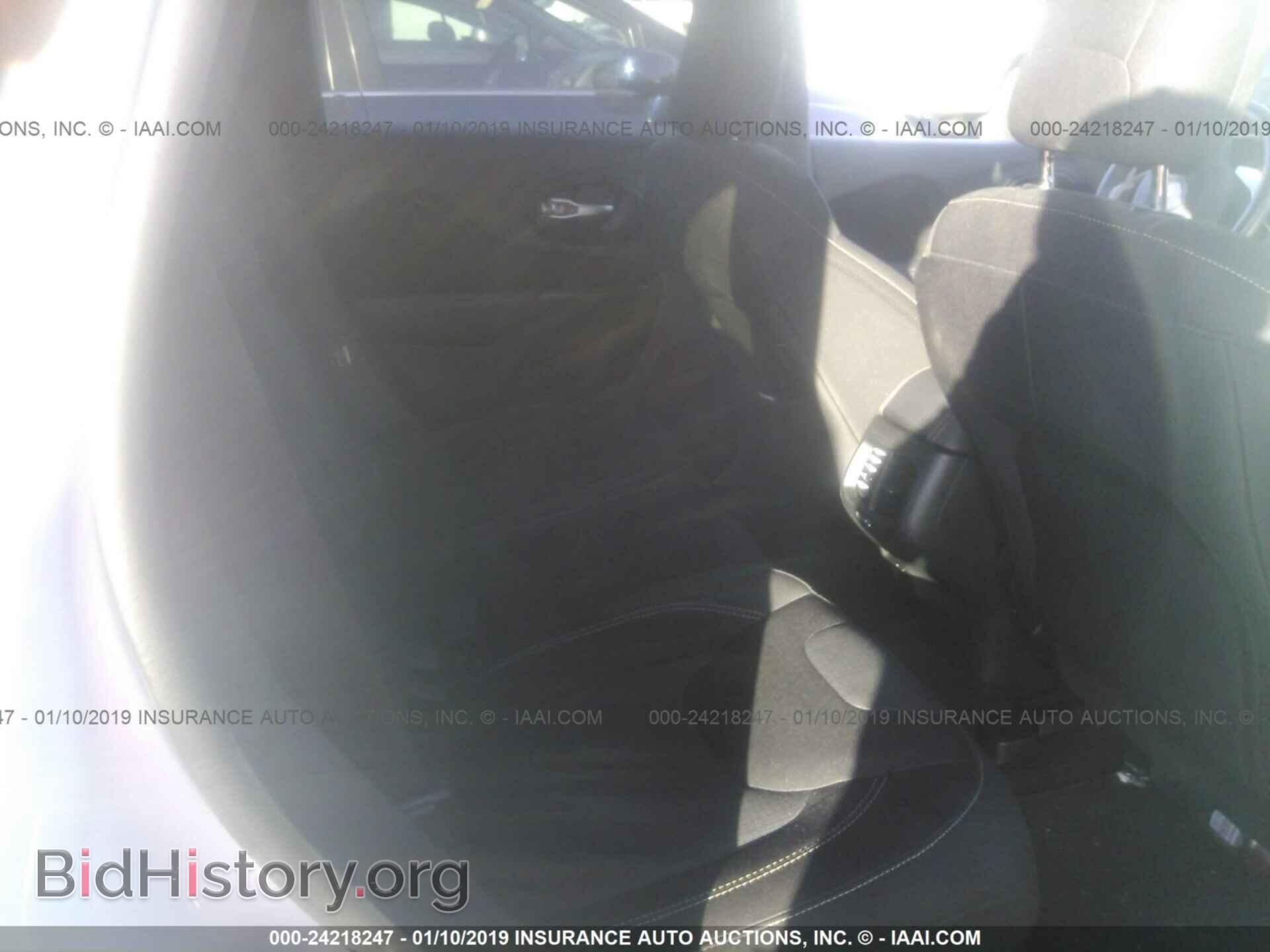 2015 JEEP CHEROKEE - VIN: 1C4PJLCB8FW670587 - Фото 8