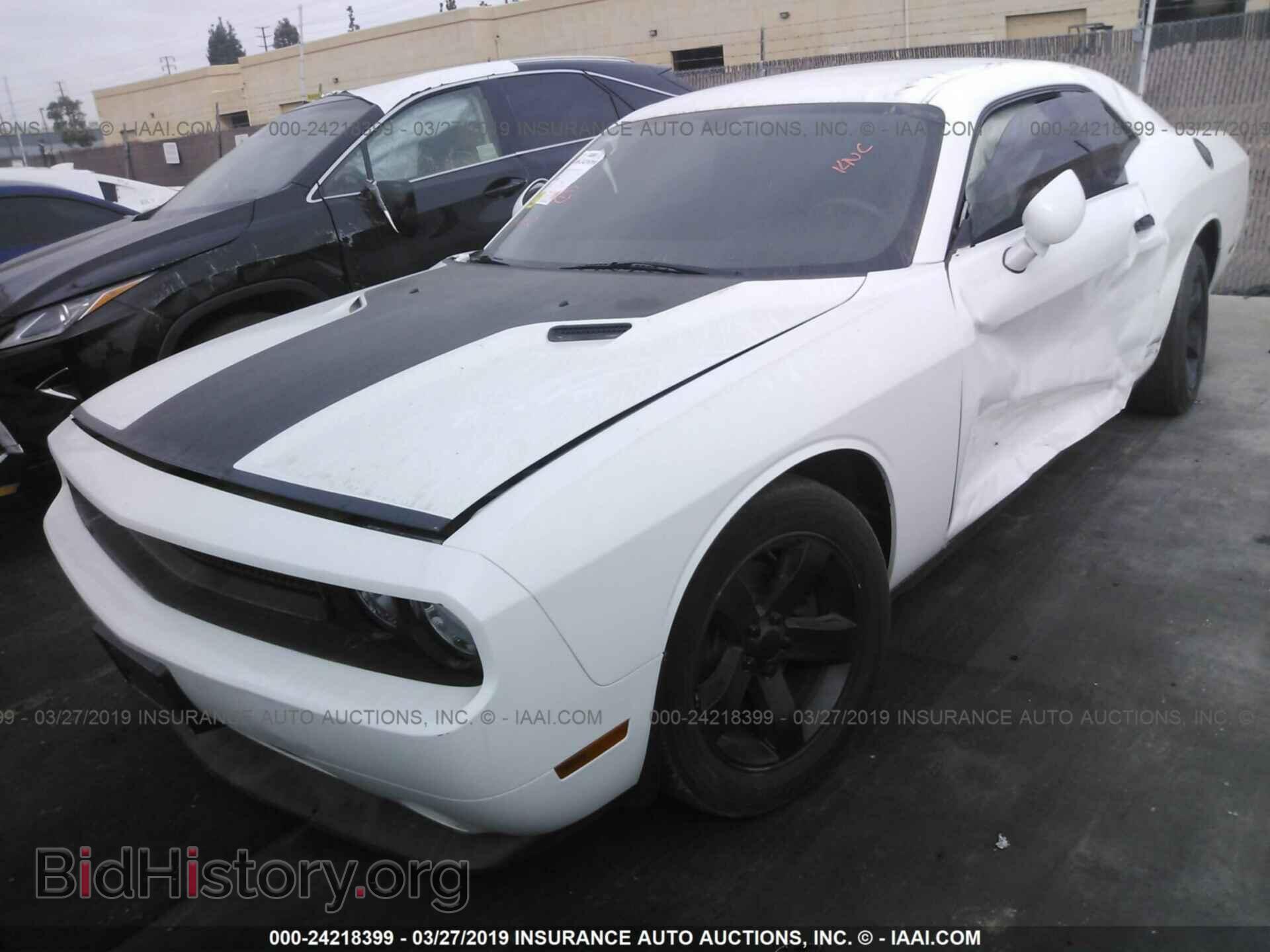 2014 DODGE CHALLENGER - VIN: 2C3CDYAG3EH313255 - Photo 2