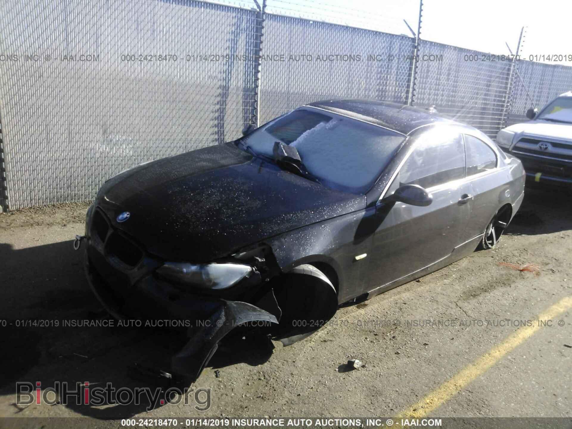 2008 BMW 335 - VIN: WBAWC73568E063066 - Фото 2