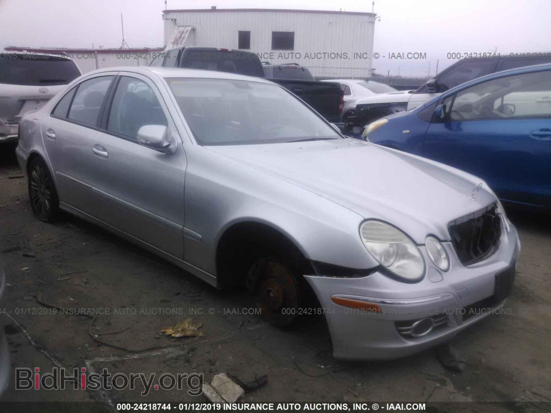 Photo WDBUF87X68B208061 - MERCEDES-BENZ E 2008