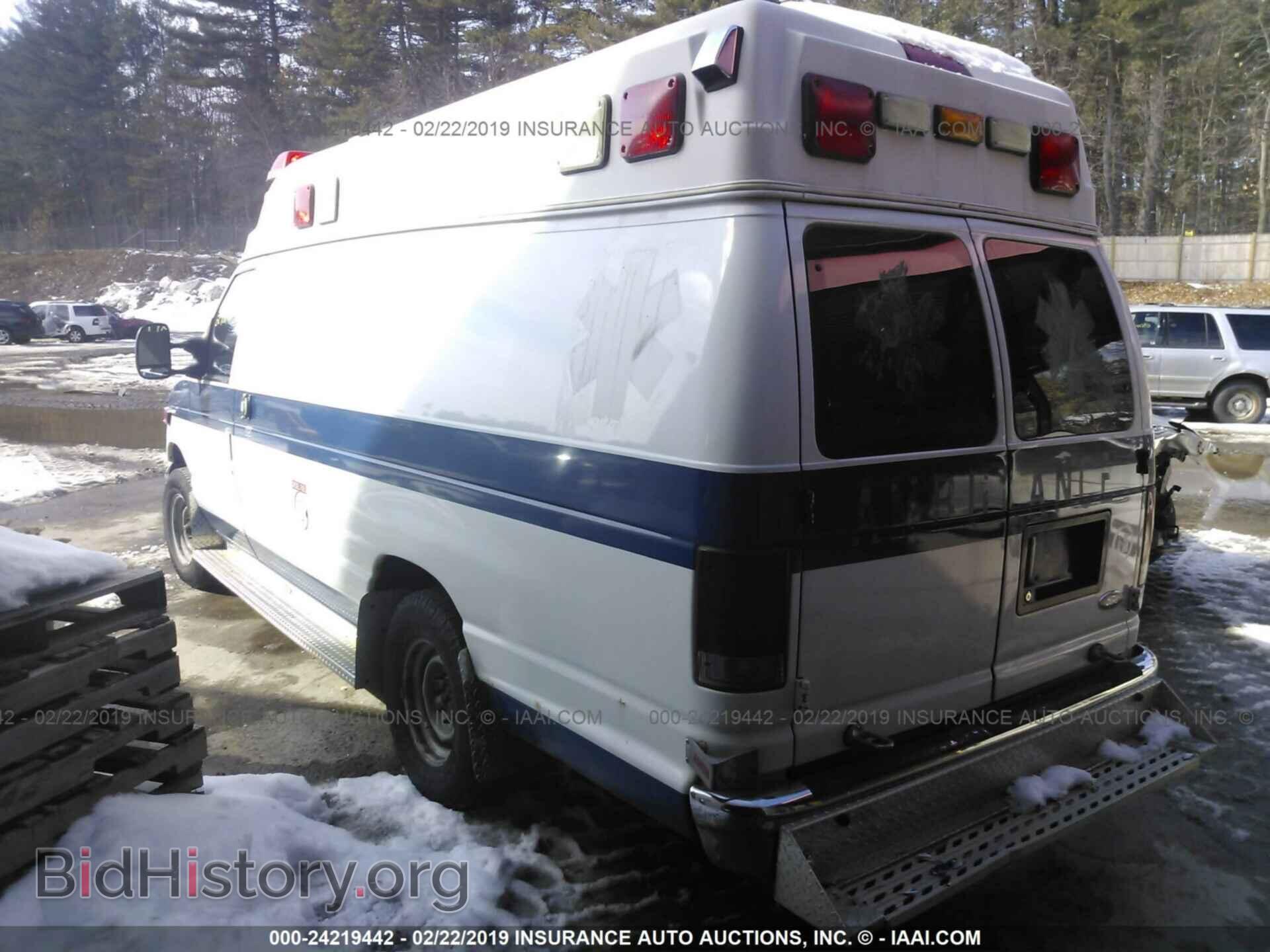 2006 FORD ECONOLINE - VIN: 1FDSS34P26DB12887 - Фото 3