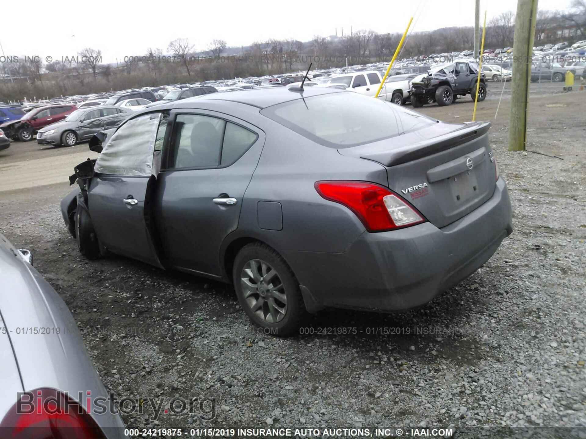 2017 NISSAN VERSA - VIN: 3N1CN7AP3HL864142 - Фото 3