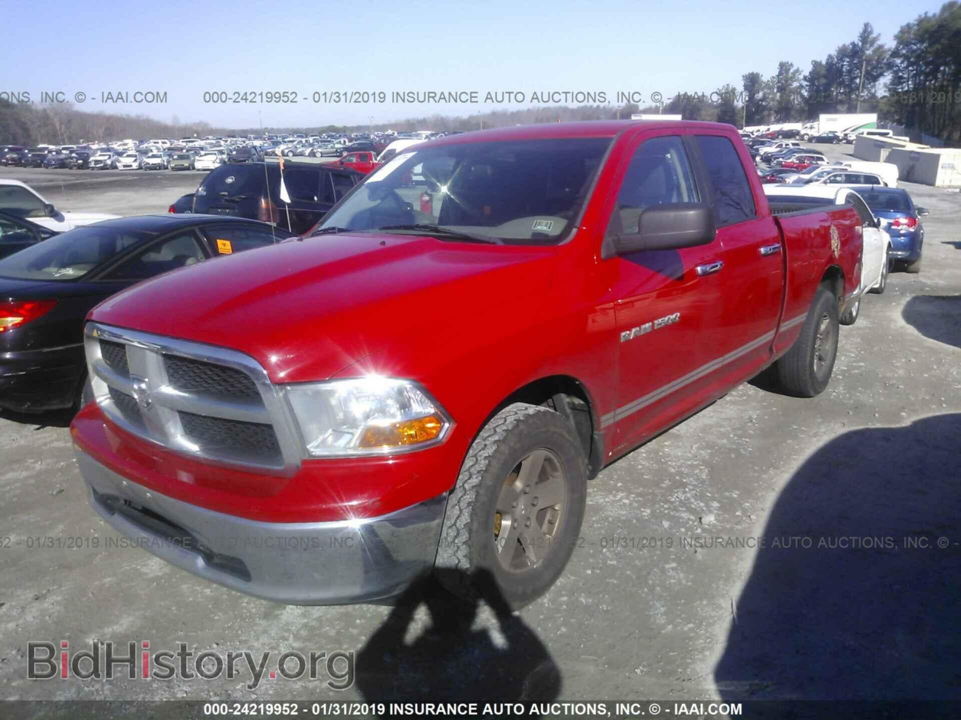2011 DODGE RAM 1500 - VIN: 1D7RB1GP3BS673968 - Фото 2