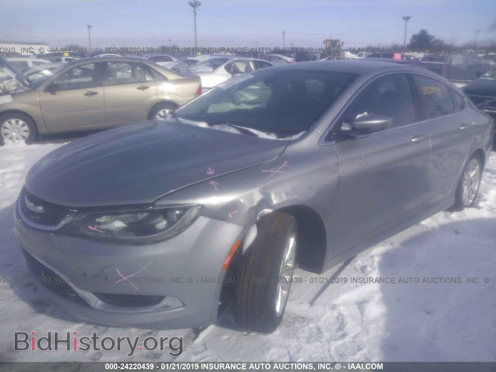 2016 CHRYSLER 200 - VIN: 1C3CCCAB6GN176154 - Фото 2