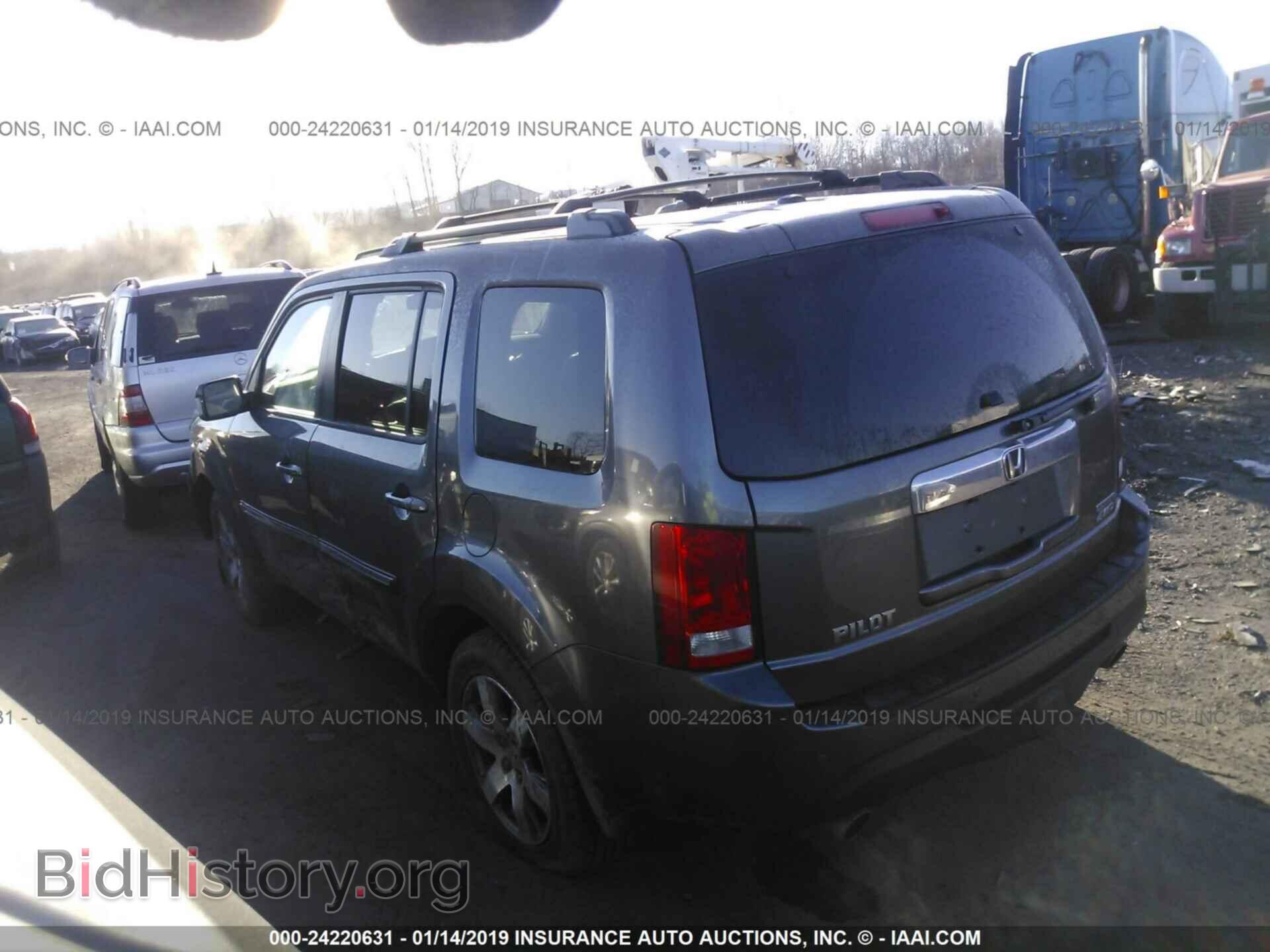 2014 HONDA PILOT - VIN: 5FNYF4H95EB003738 - Фото 3