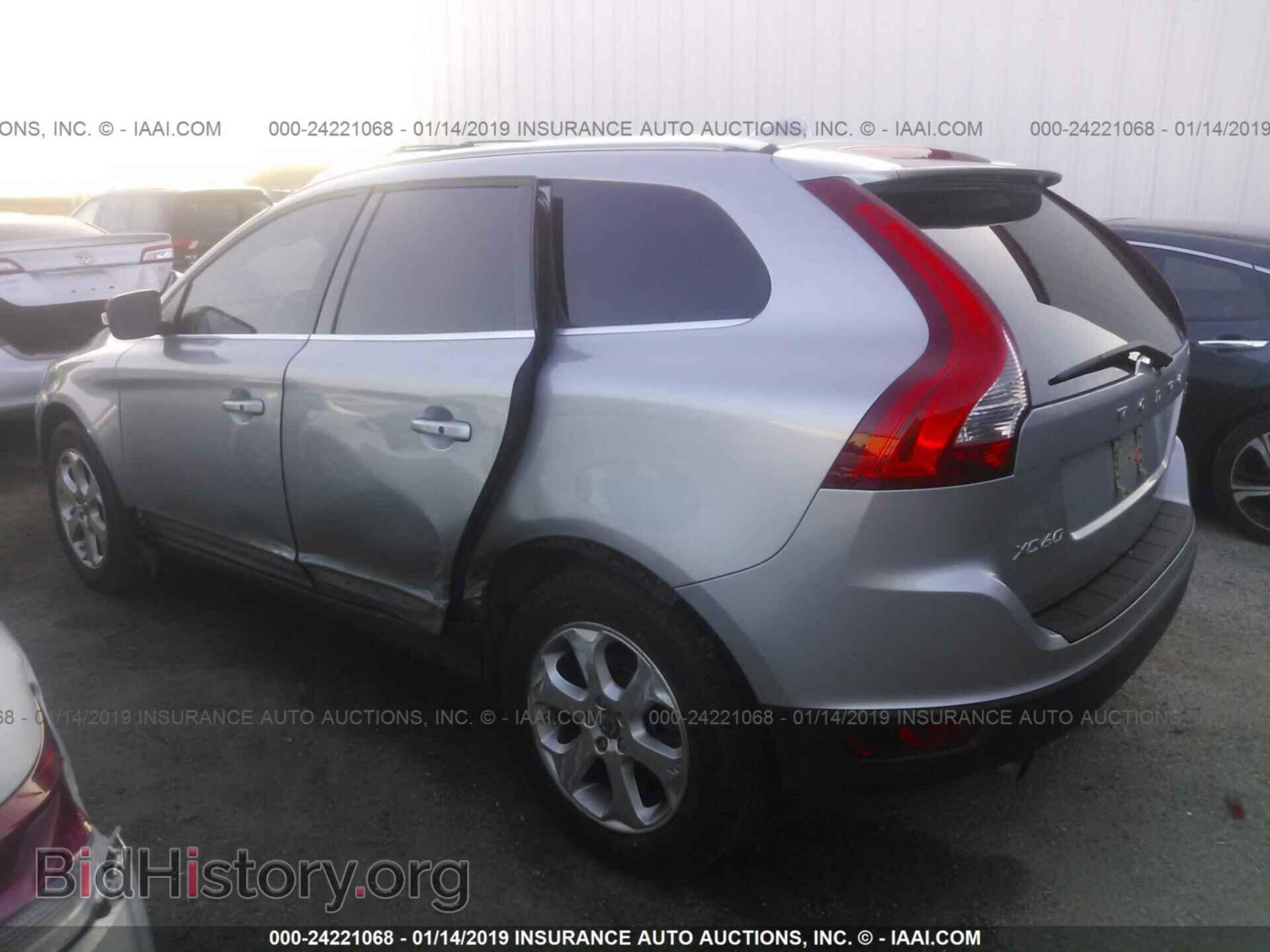 2013 VOLVO XC60 - VIN: YV4952DL4D2392626 - Фото 3