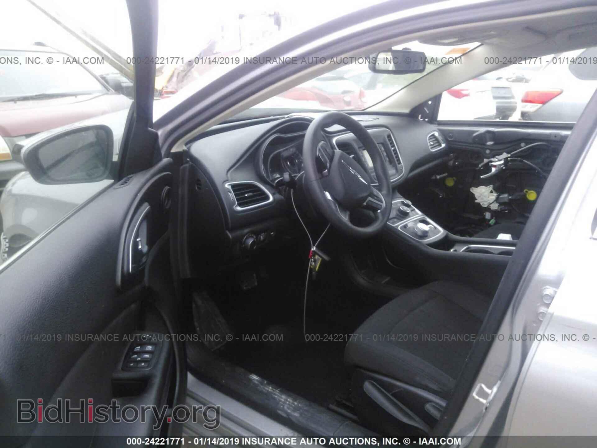 2015 CHRYSLER 200 - VIN: 1C3CCCAB3FN569916 - Photo 5