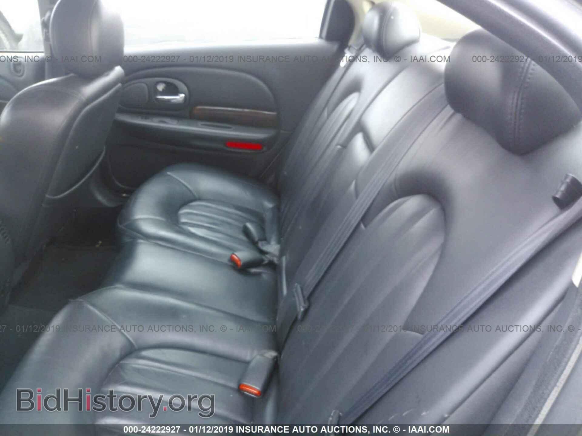2002 CHRYSLER 300M - VIN: 2C3AE66G62H101804 - Photo 8