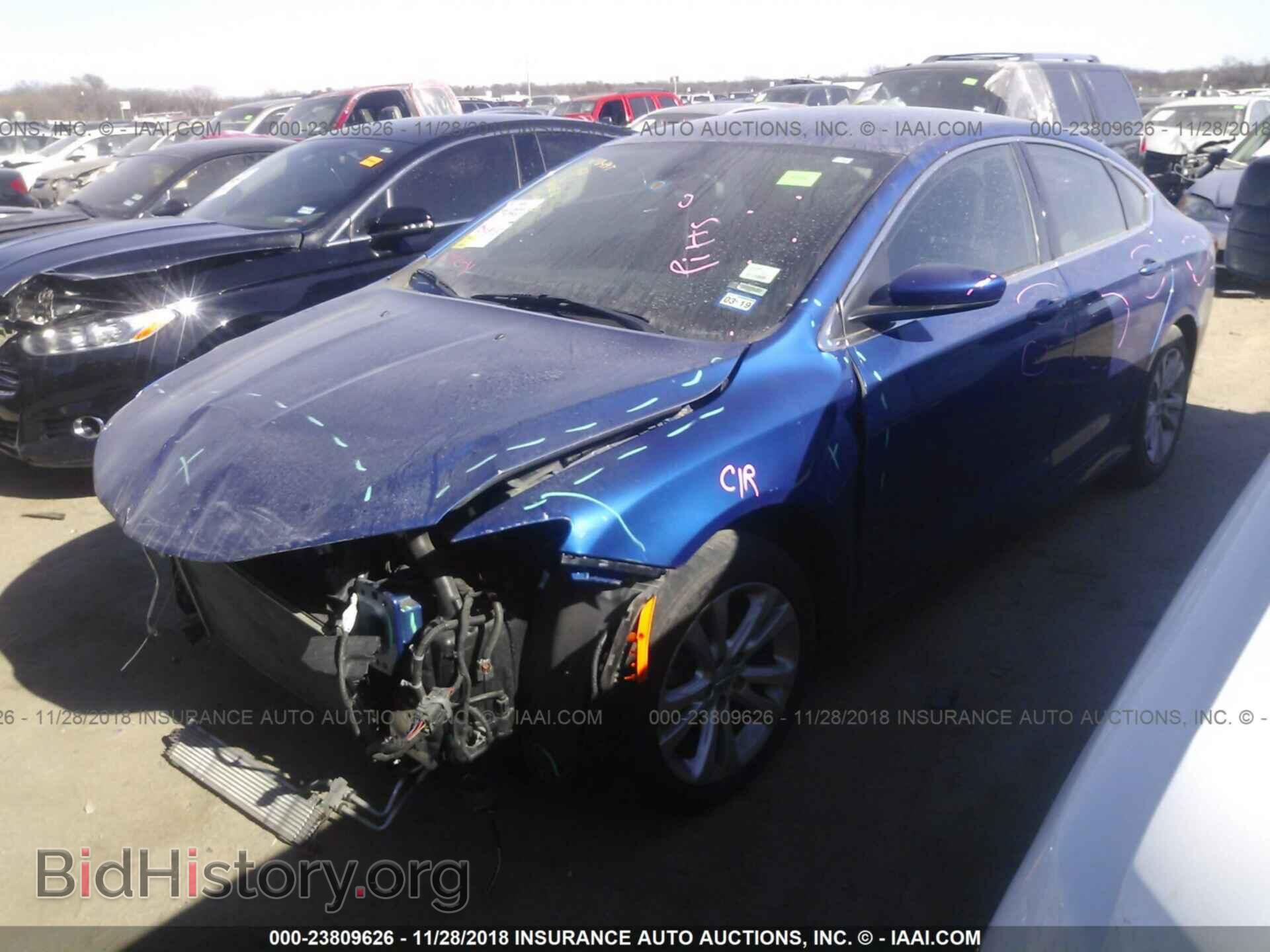 2015 CHRYSLER 200 - VIN: 1C3CCCABXFN687168 - Photo 2