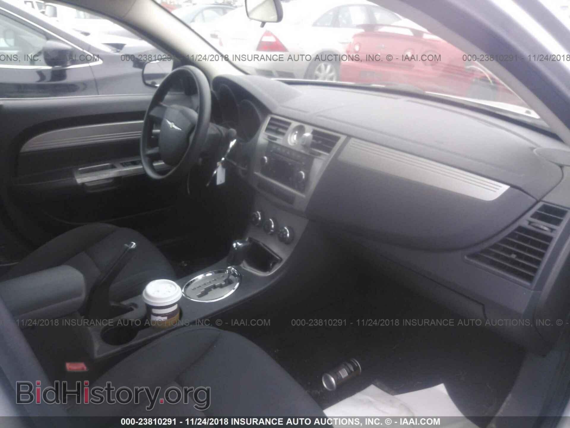 2010 CHRYSLER SEBRING - VIN: 1C3CC4FBXAN117050 - Фото 5