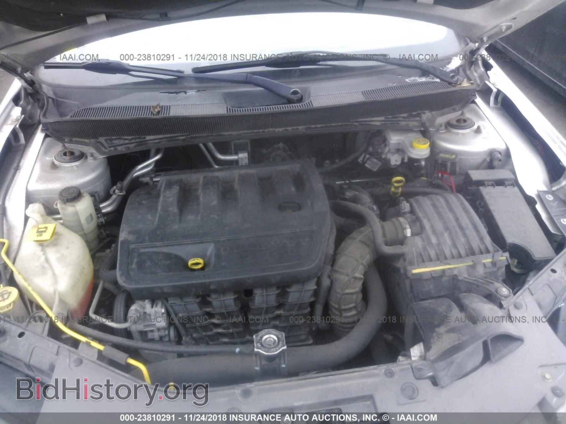 2010 CHRYSLER SEBRING - VIN: 1C3CC4FBXAN117050 - Фото 10