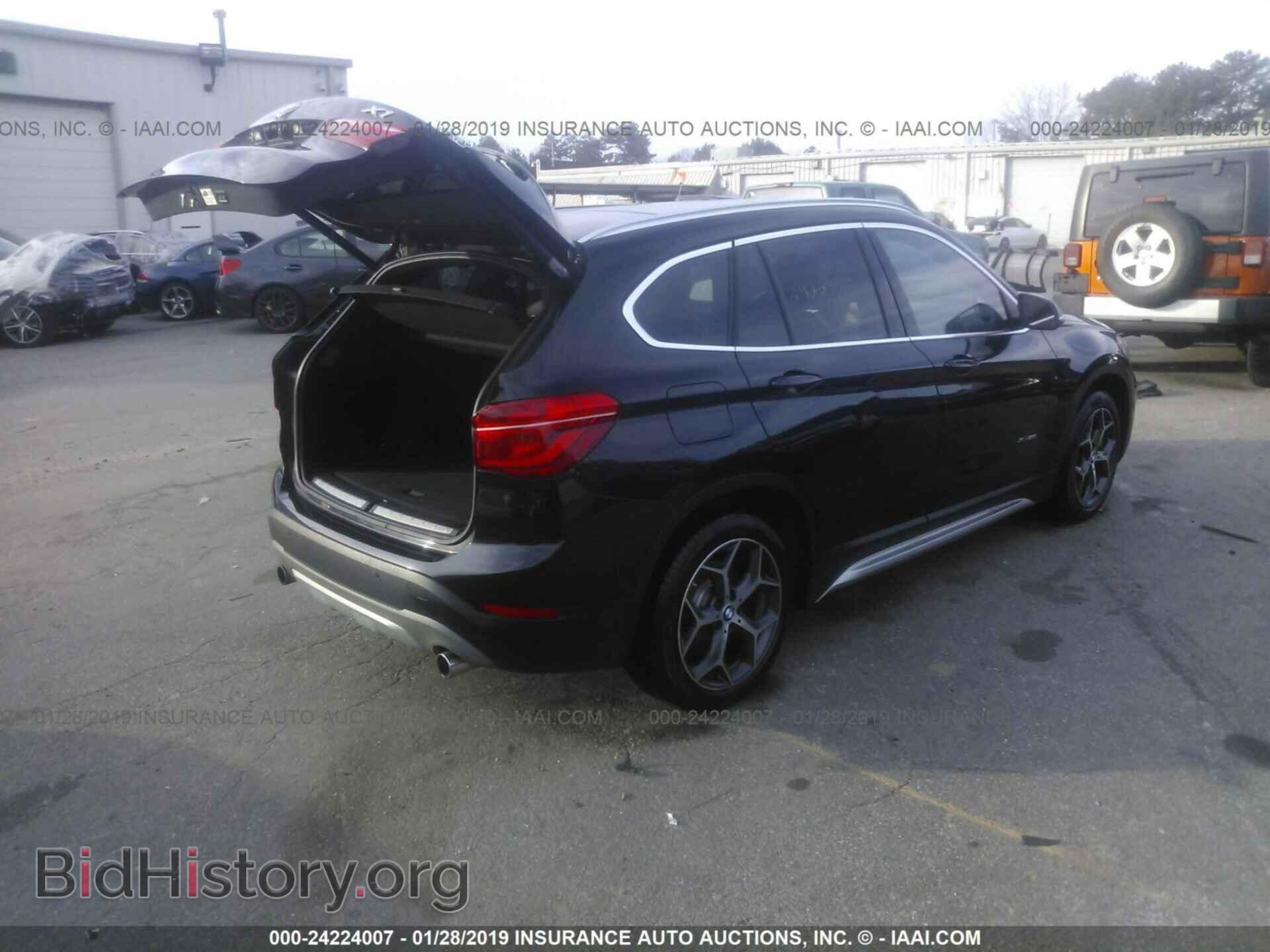 2016 BMW X1 - VIN: WBXHT3C37G5E51639 - Фото 4
