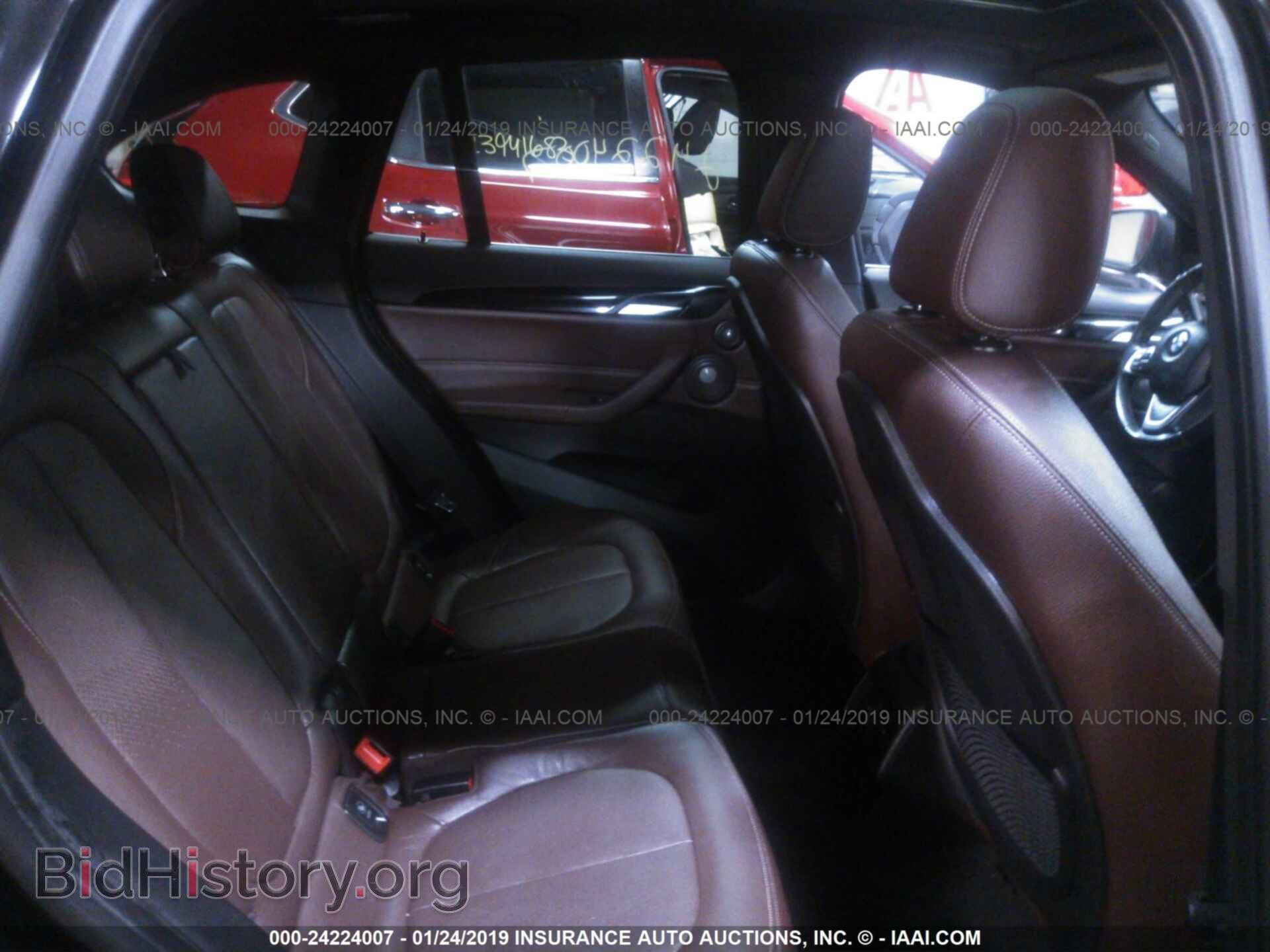 2016 BMW X1 - VIN: WBXHT3C37G5E51639 - Фото 8