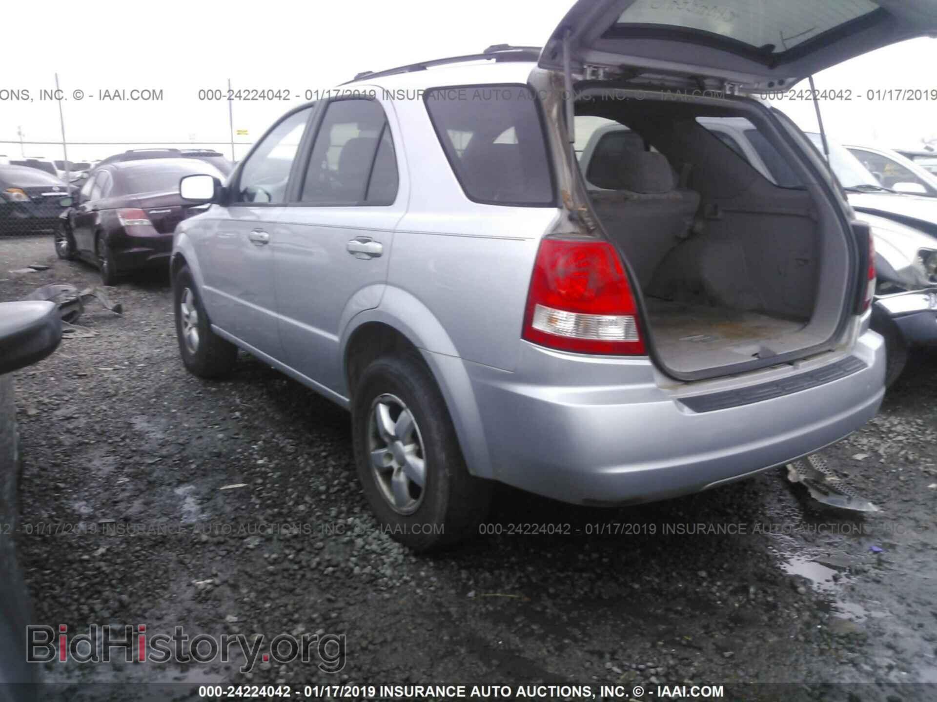 2006 KIA SORENTO - VIN: KNDJD733X65636444 - Фото 3