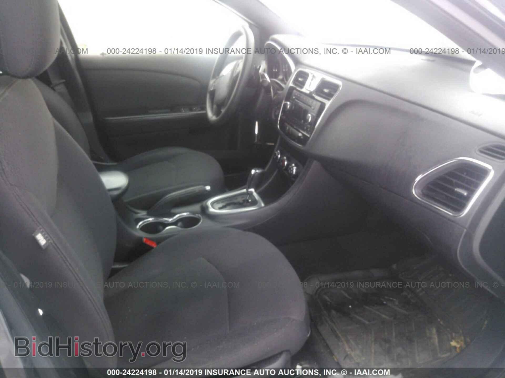 2012 CHRYSLER 200 - VIN: 1C3CCBAB3CN262607 - Фото 5