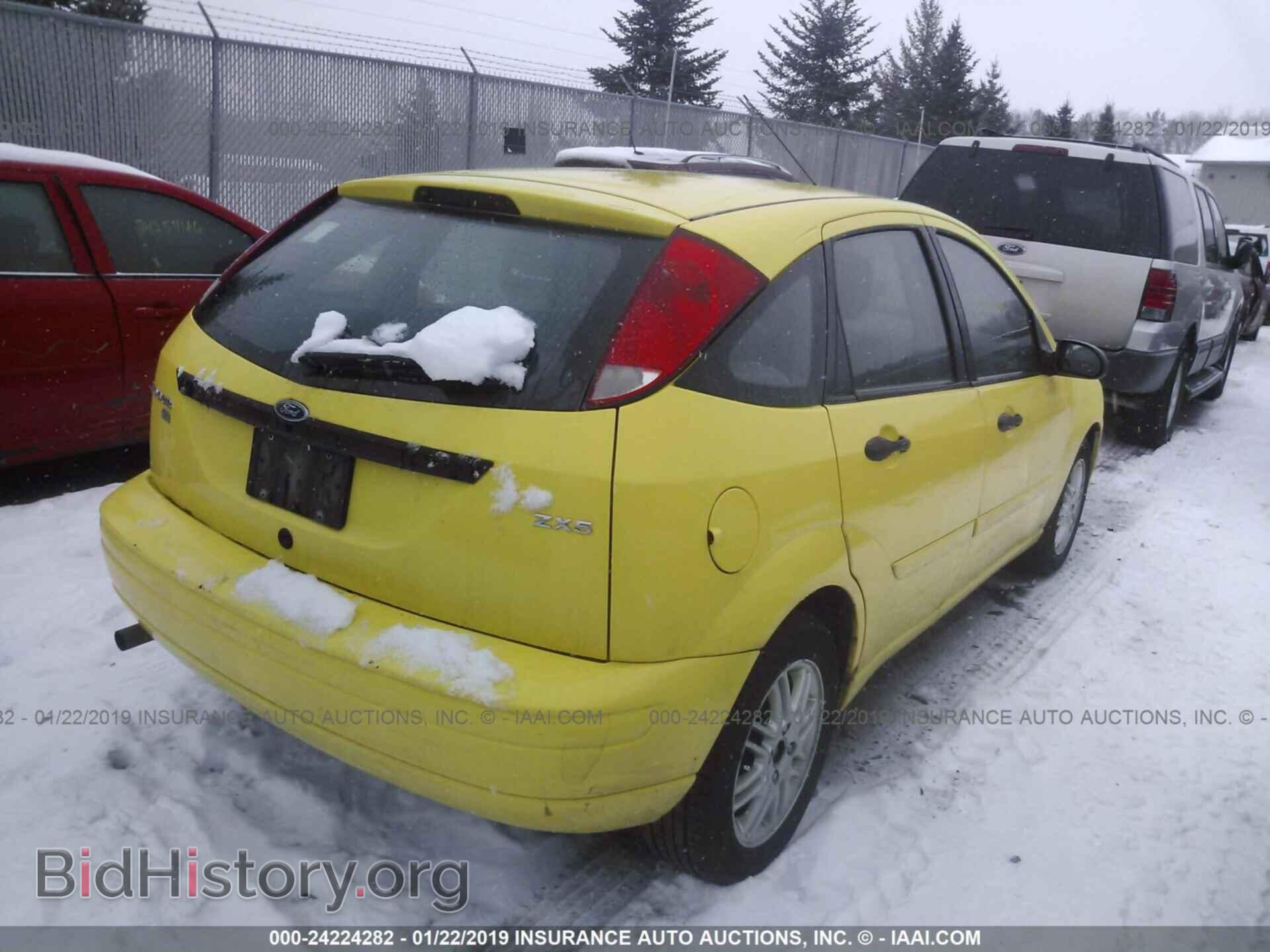 2005 FORD FOCUS - VIN: 3FAFP37N35R162355 - Фото 4