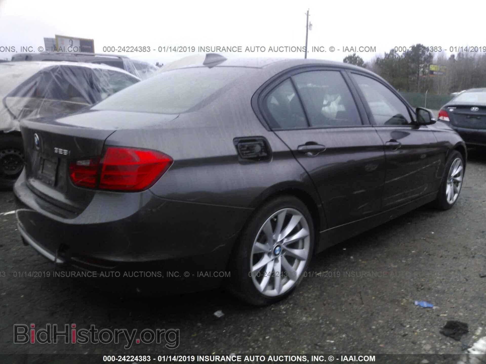 2013 BMW 328 - VIN: WBA3A5C50DF601567 - Фото 4