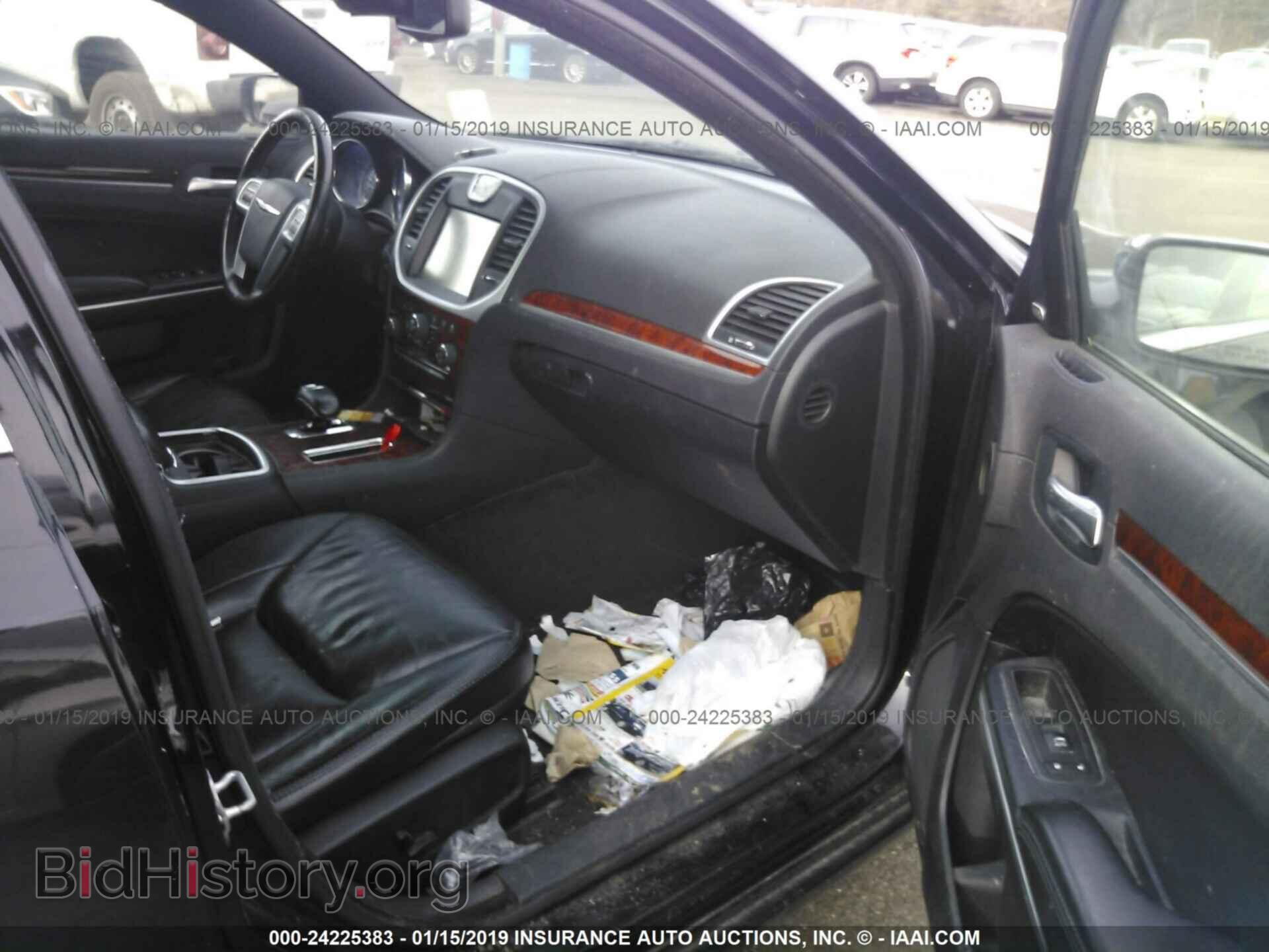 2012 CHRYSLER 300 - VIN: 2C3CCACG0CH216227 - Фото 5