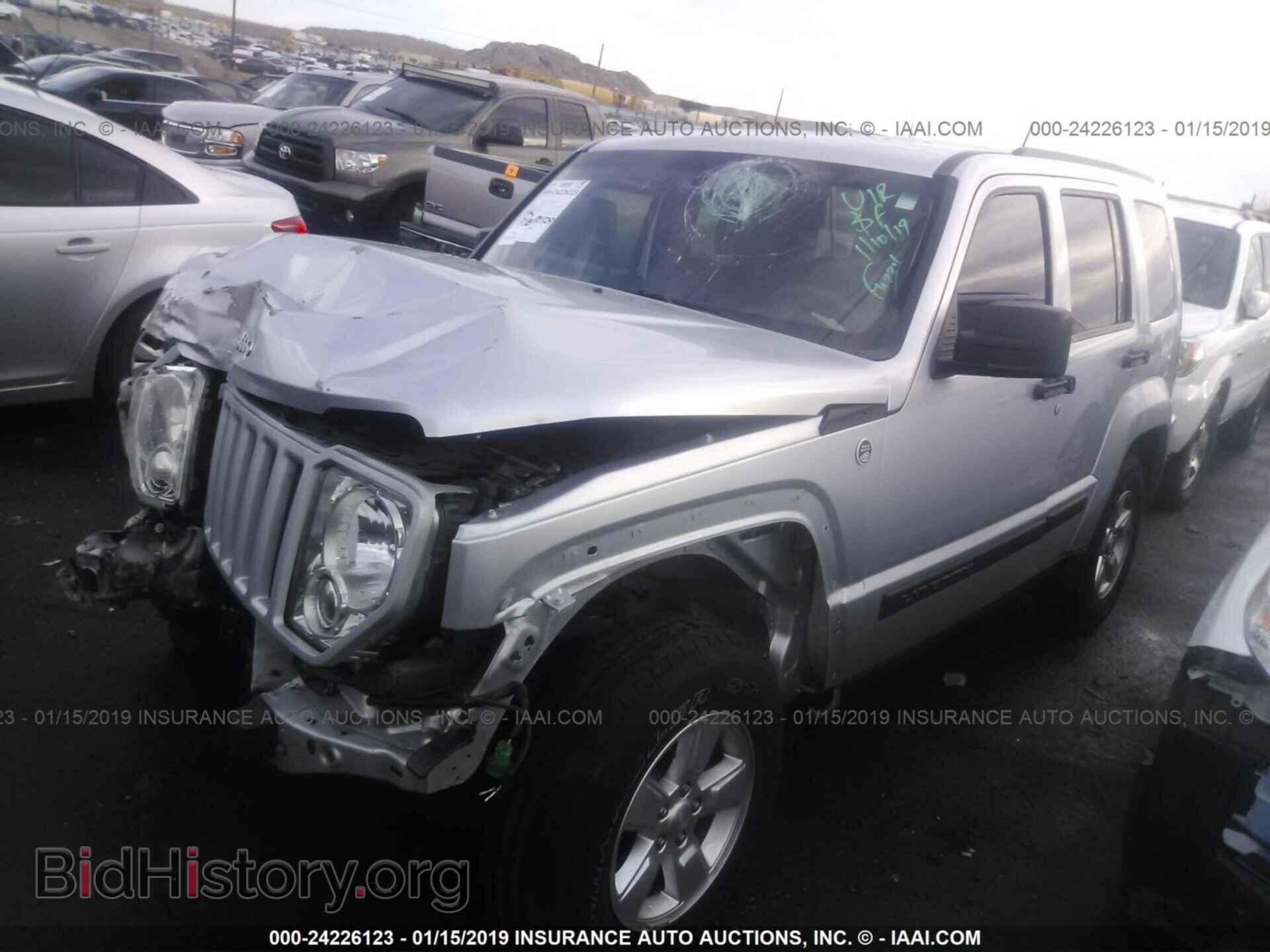 2012 JEEP LIBERTY - VIN: 1C4PJMAK3CW209642 - Фото 2