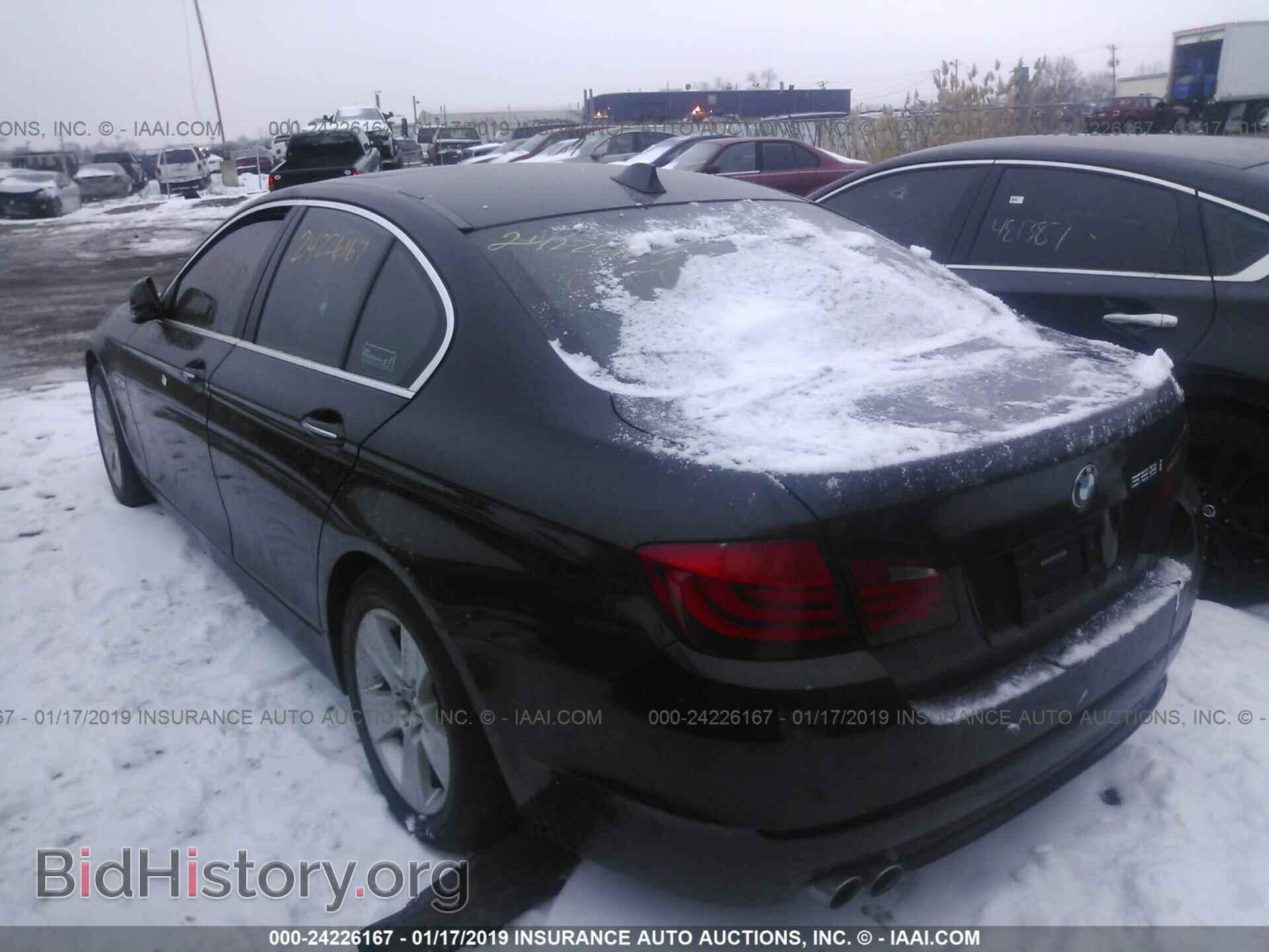 2011 BMW 528 - VIN: WBAFR1C54BC739383 - Фото 3