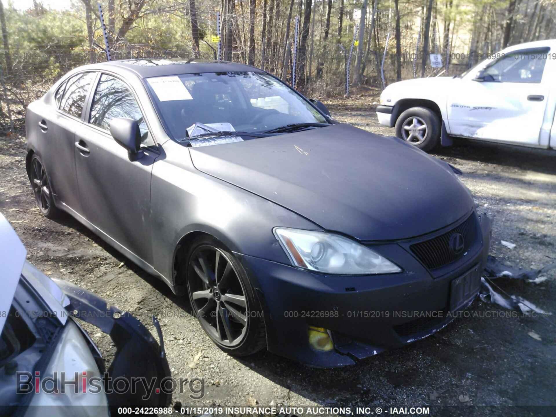 Фотография JTHBE262062002874 - LEXUS IS 2006
