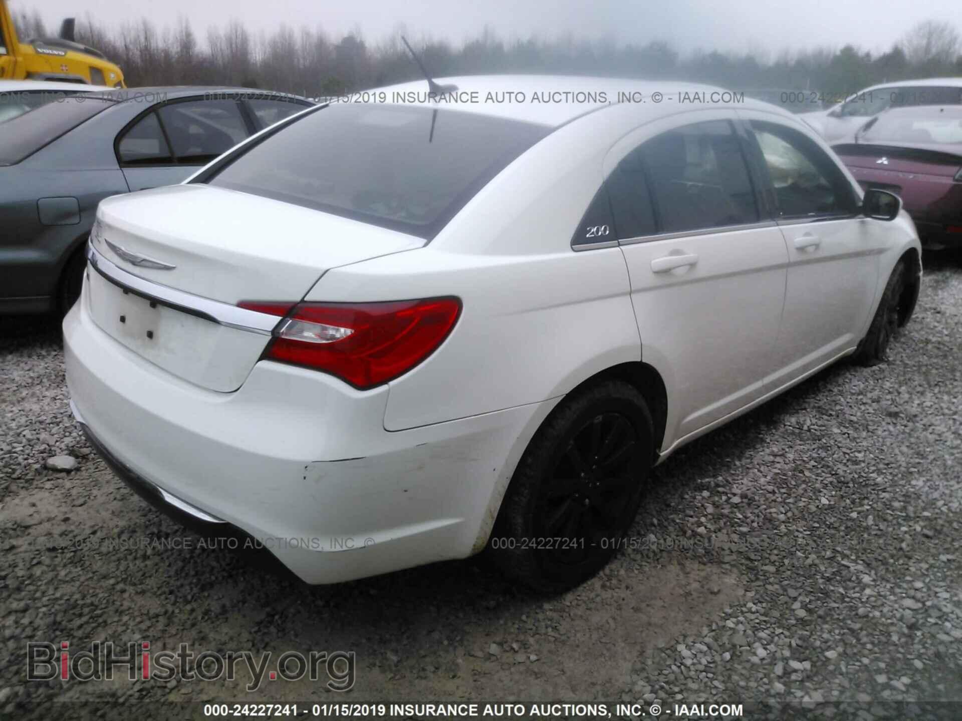 2012 CHRYSLER 200 - VIN: 1C3CCBBG7CN326058 - Фото 4